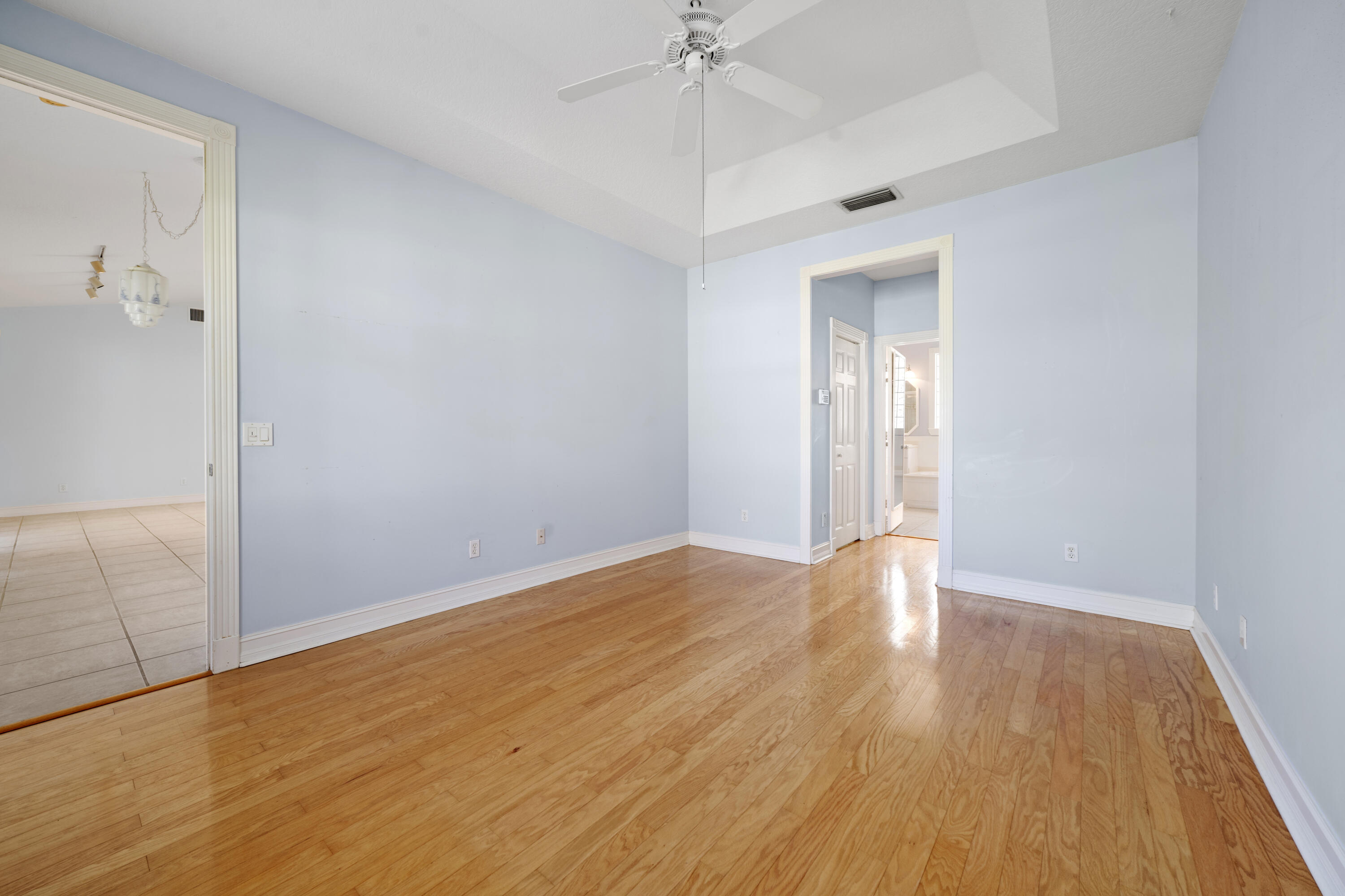 9355 SE Mercury Street