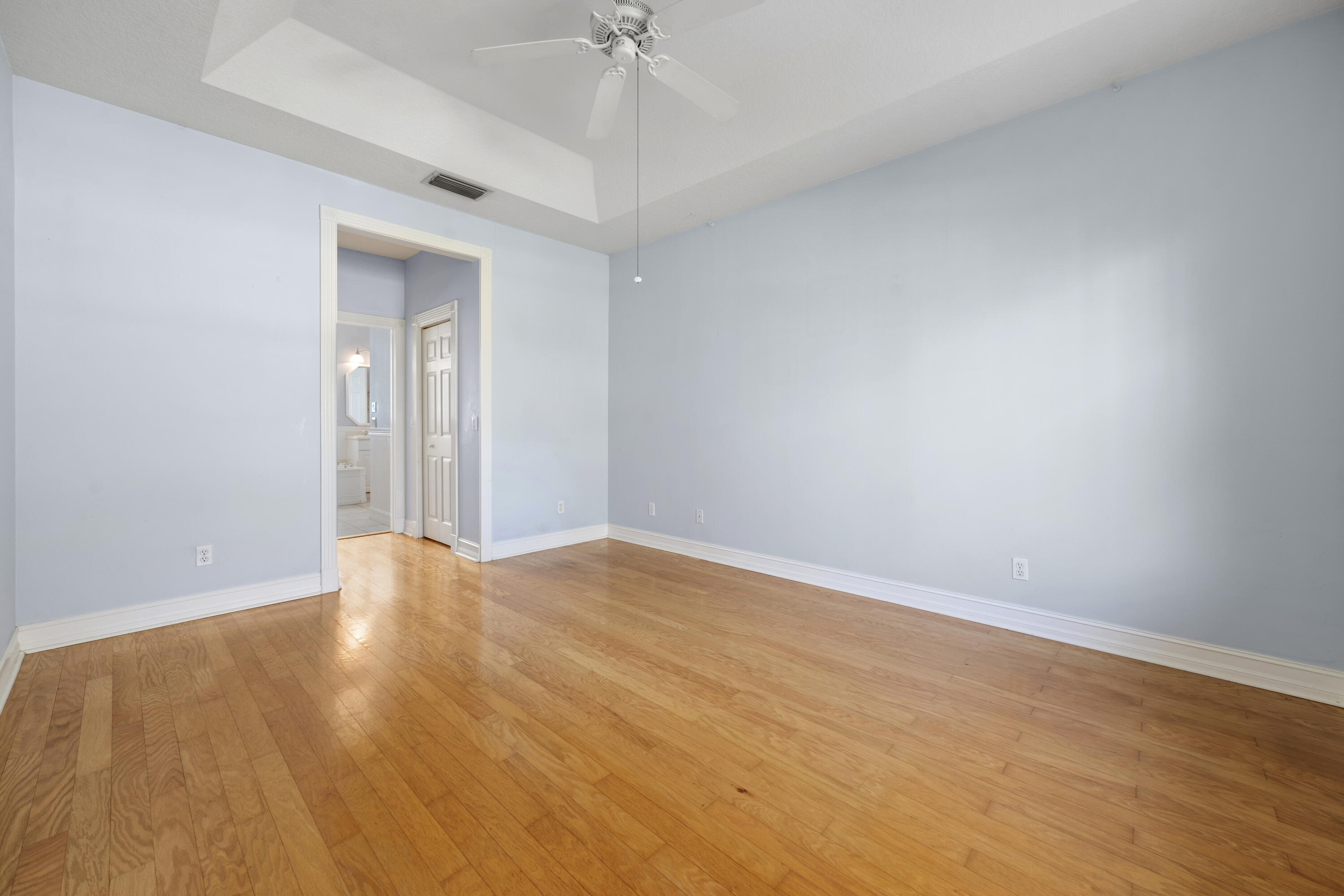 9355 SE Mercury Street