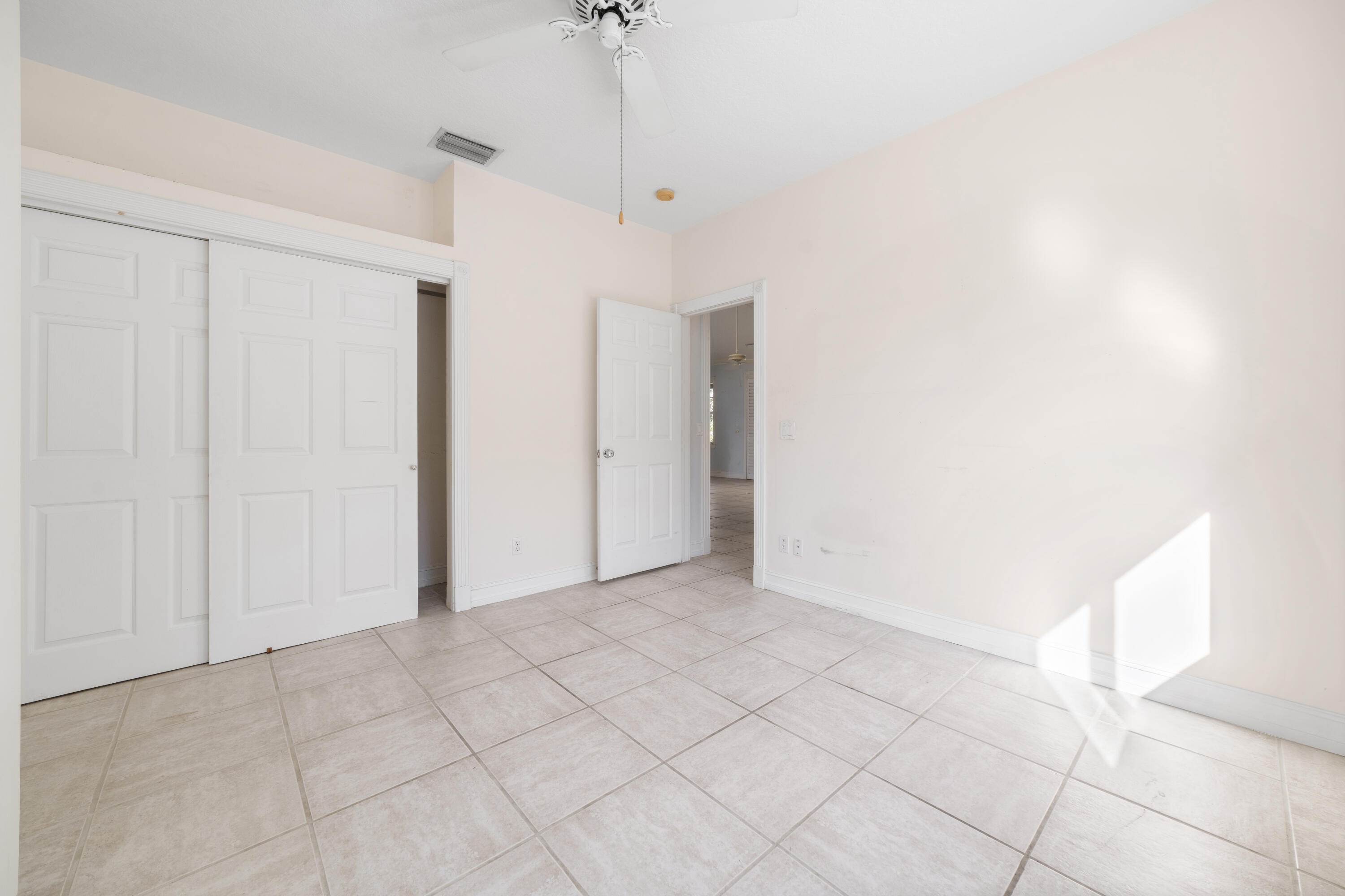 9355 SE Mercury Street