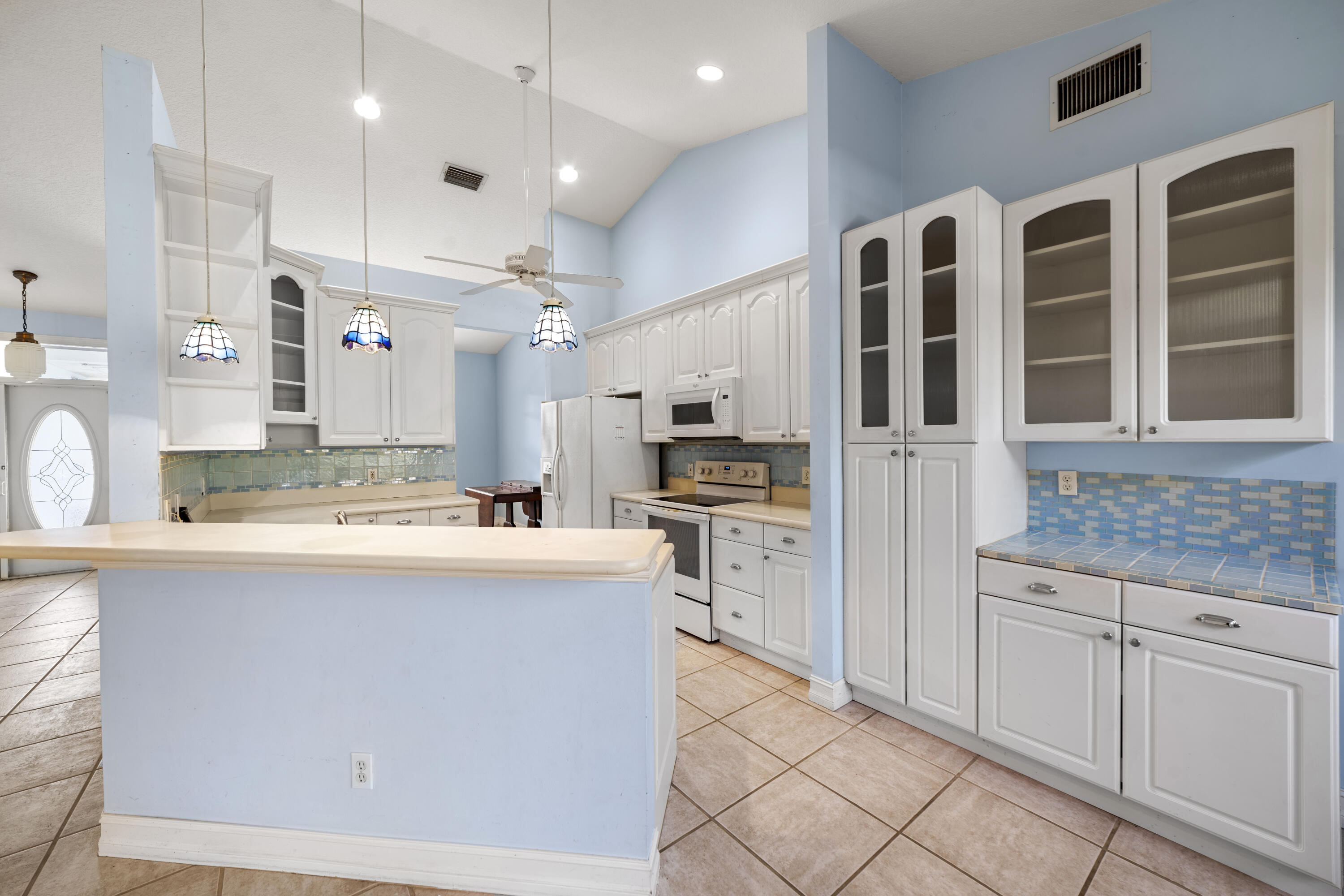 9355 SE Mercury Street