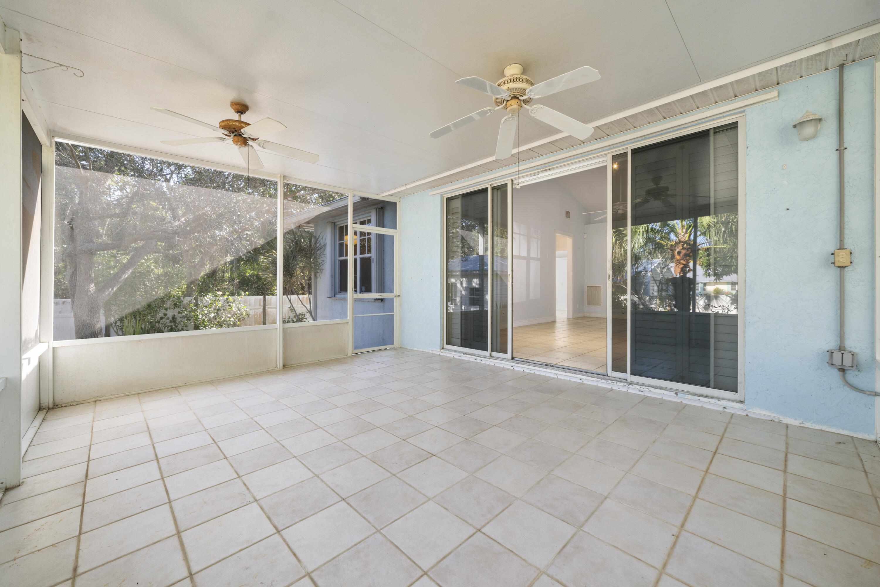 9355 SE Mercury Street