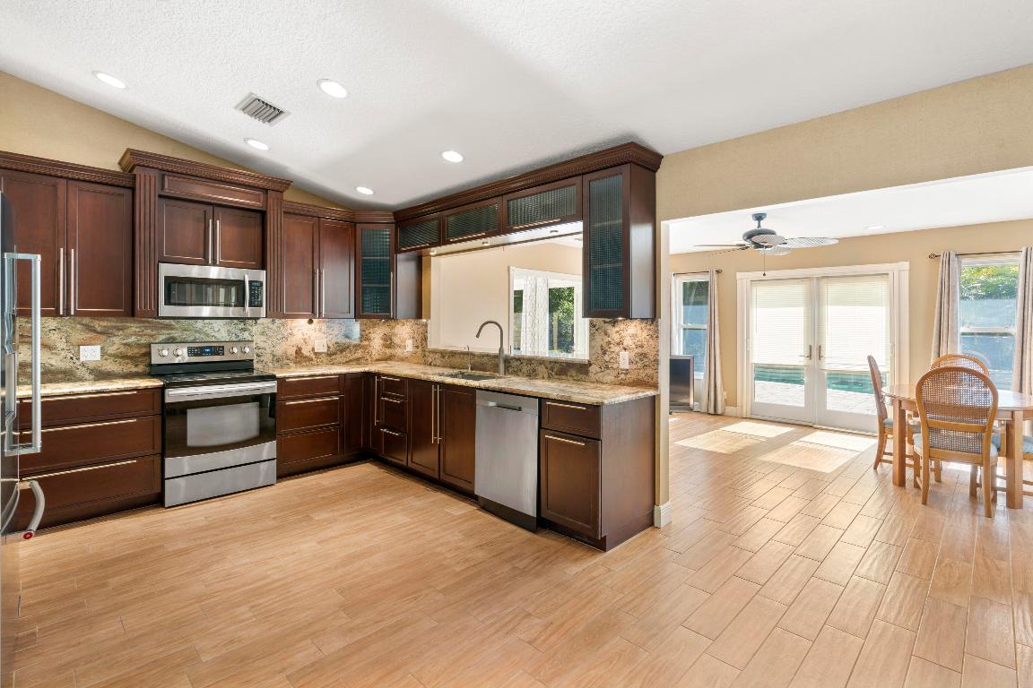 16792 134th Terrace N