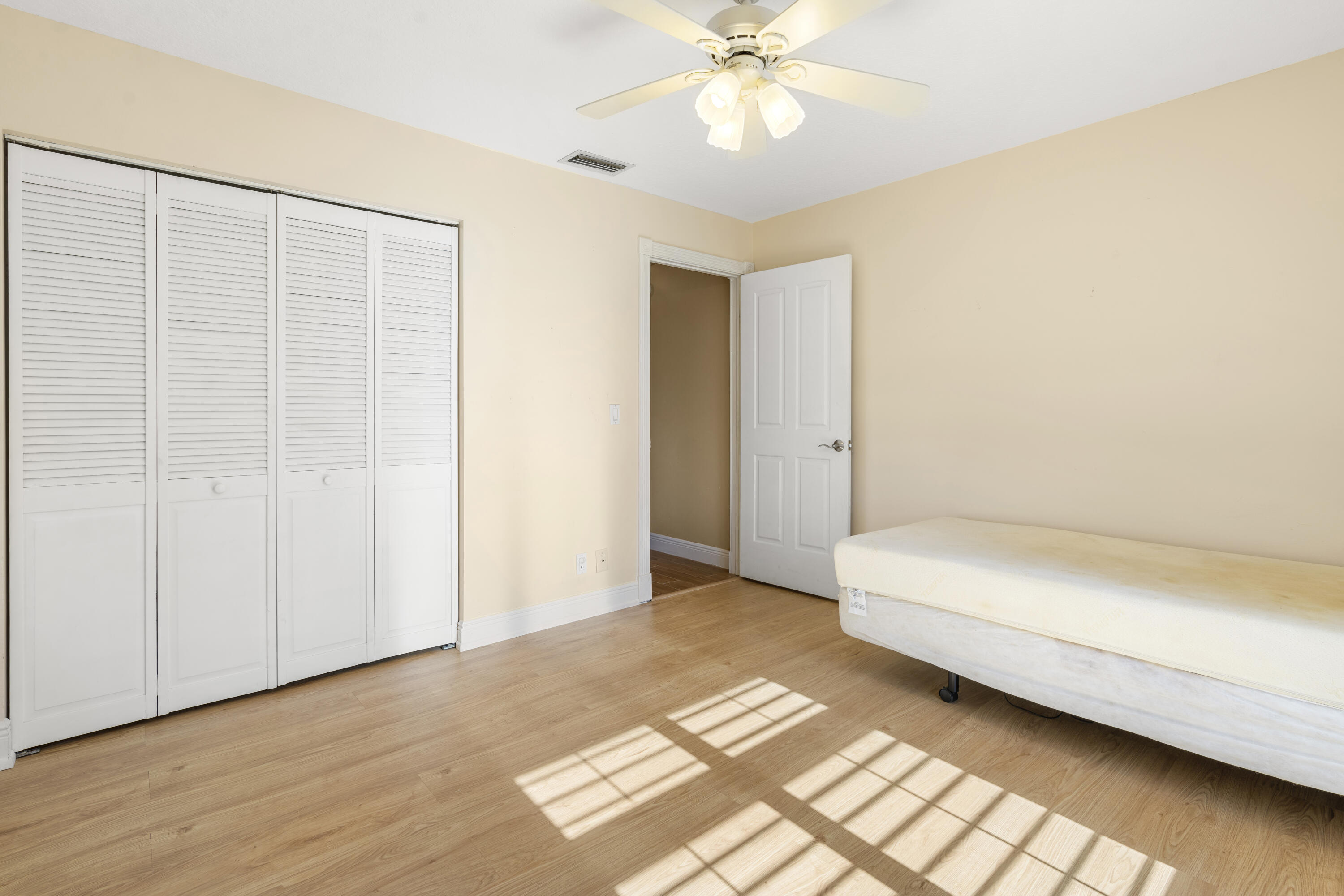 16792 134th Terrace N