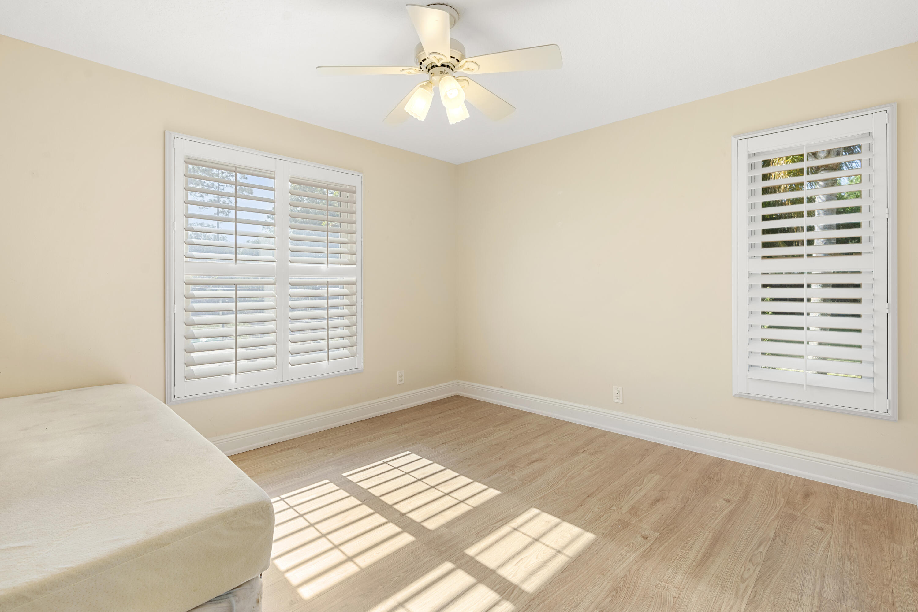 16792 134th Terrace N