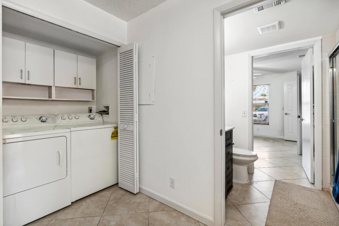 353 Maplecrest Circle