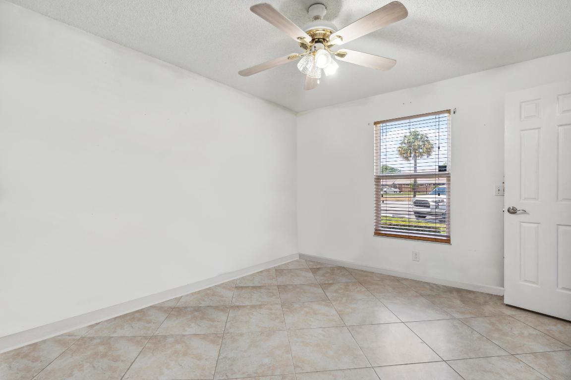 353 Maplecrest Circle