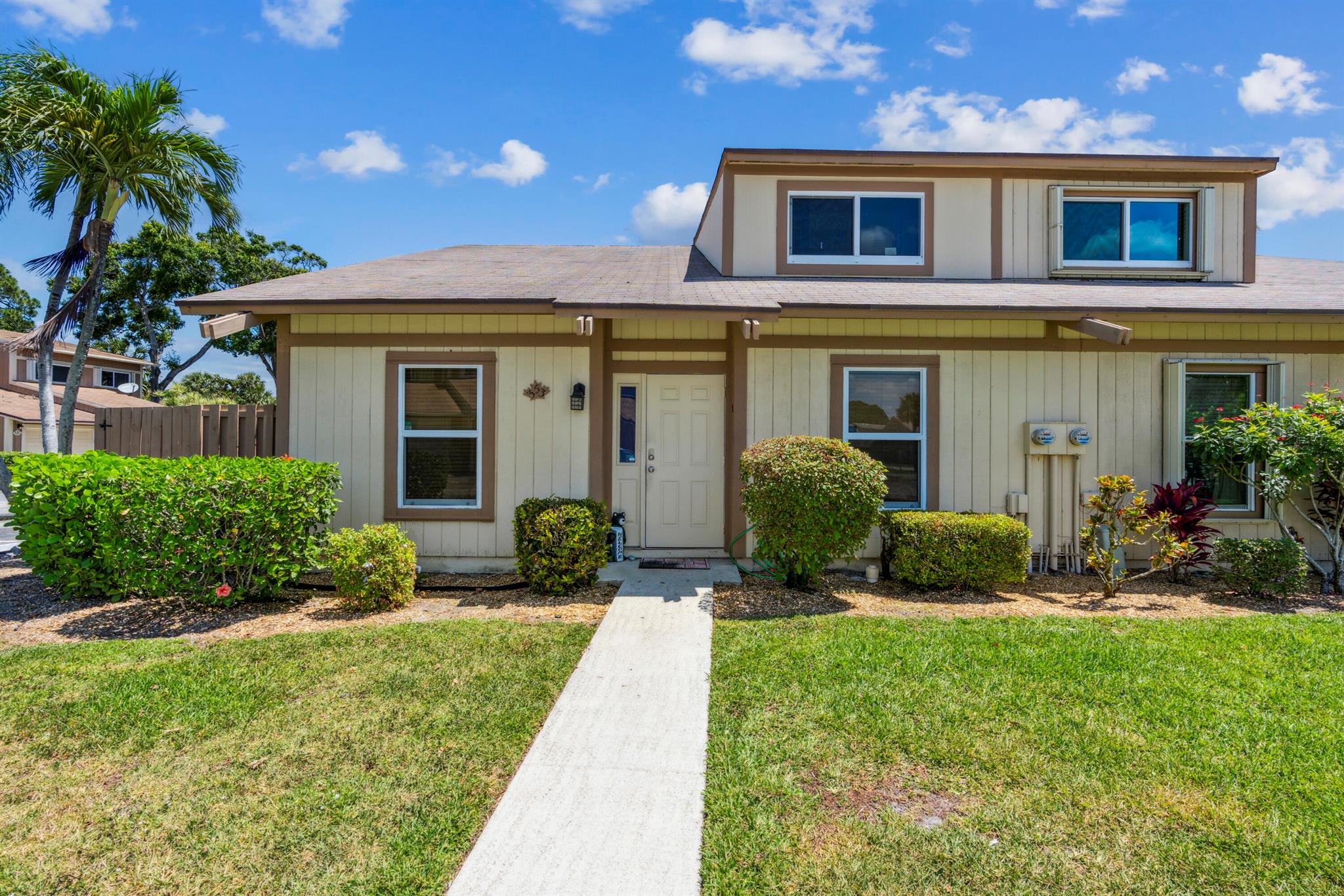 353 Maplecrest Circle