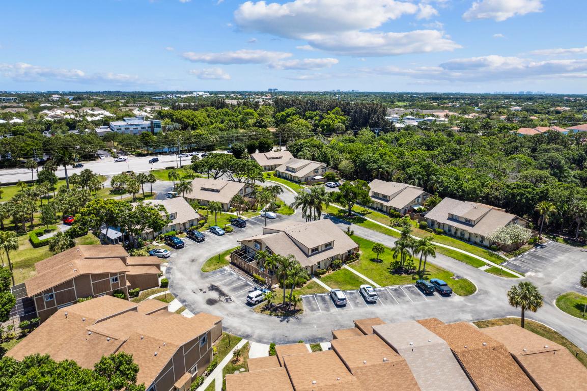 353 Maplecrest Circle