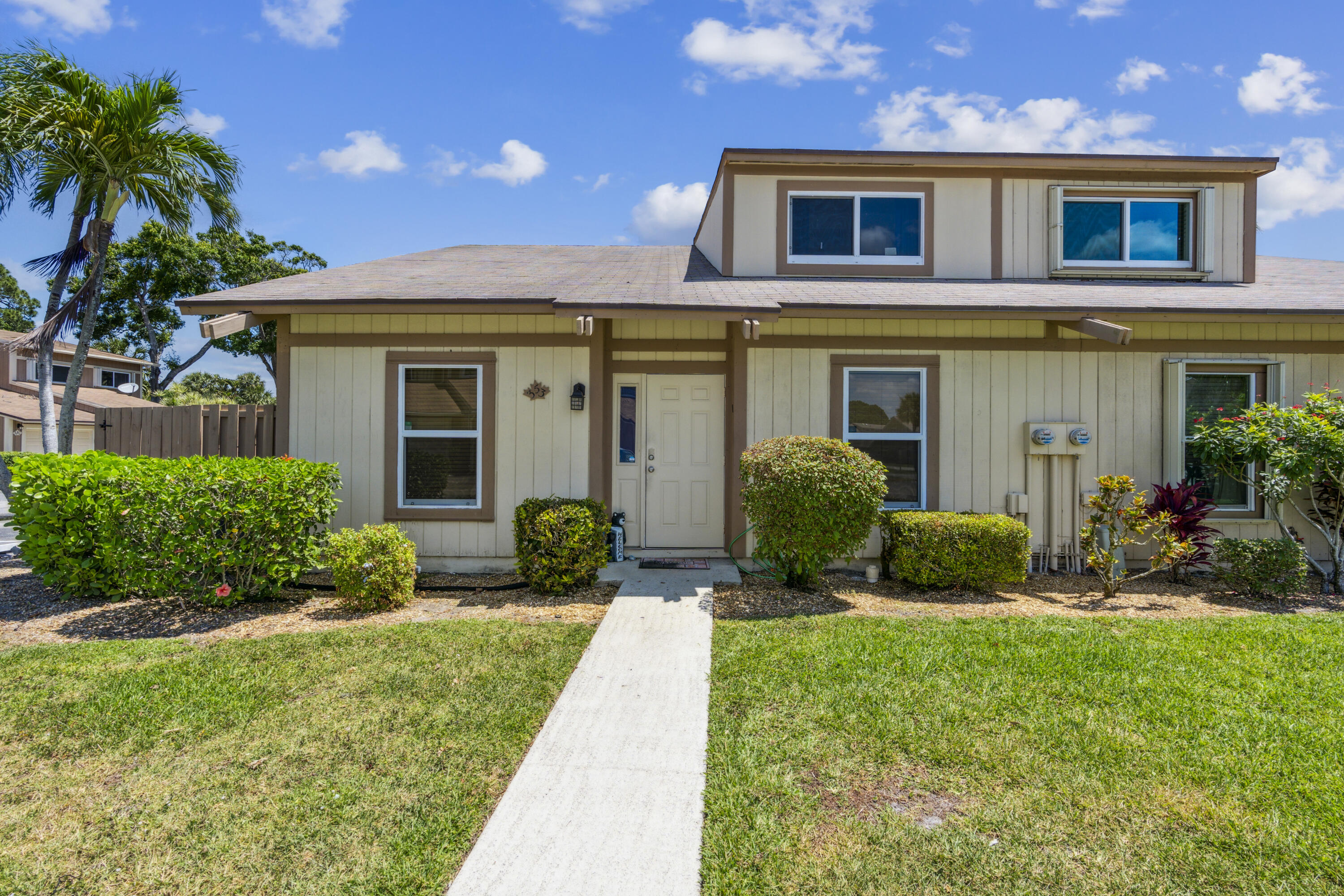 353 Maplecrest Circle