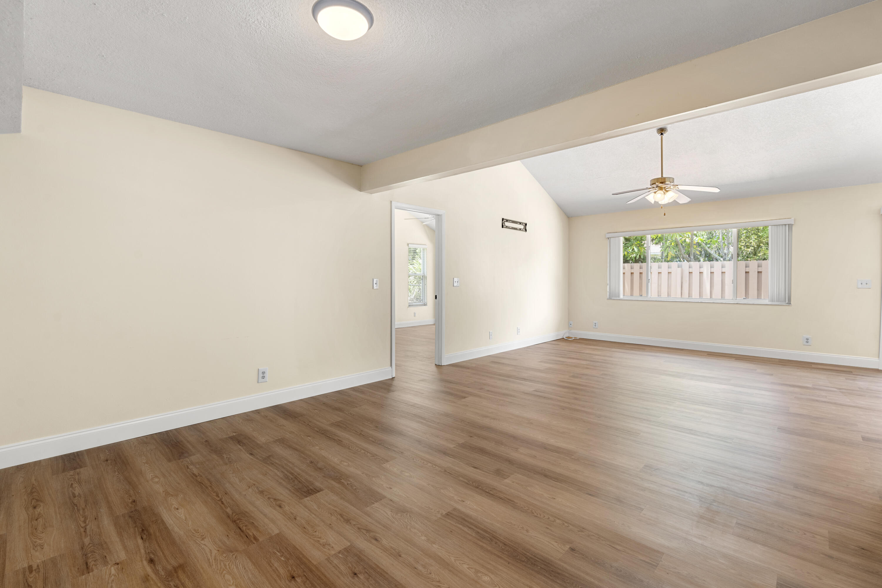 182 Maplecrest Circle