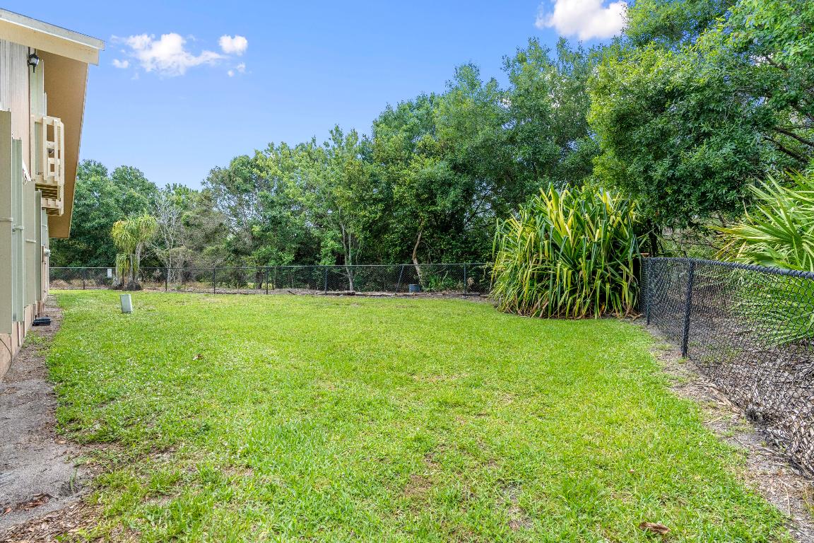 182 Maplecrest Circle