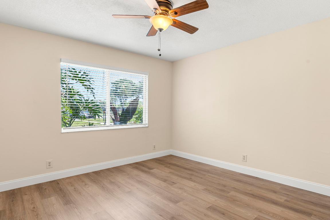 182 Maplecrest Circle