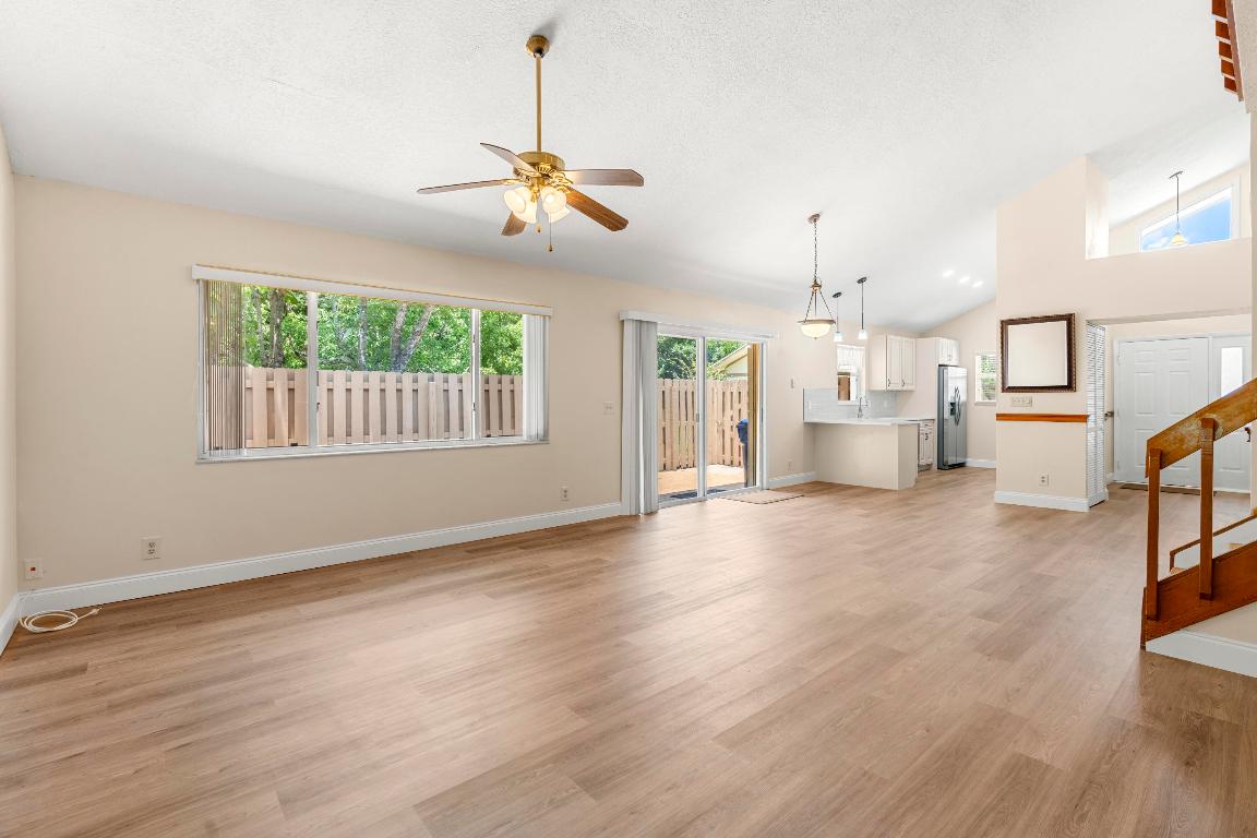 182 Maplecrest Circle