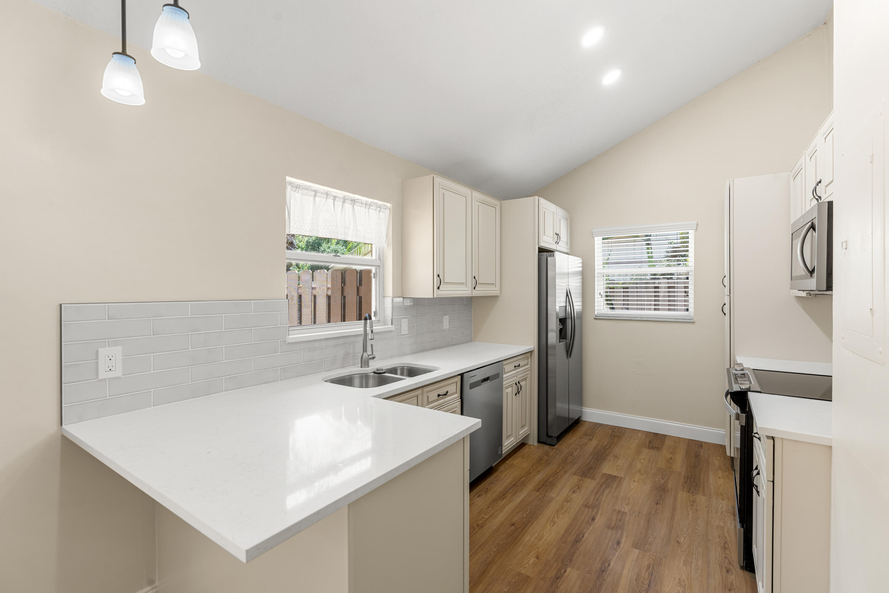 182 Maplecrest Circle