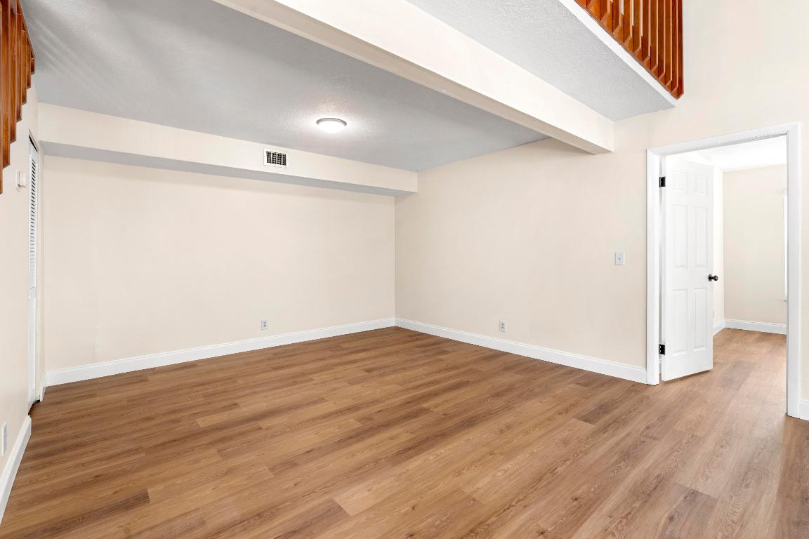 182 Maplecrest Circle