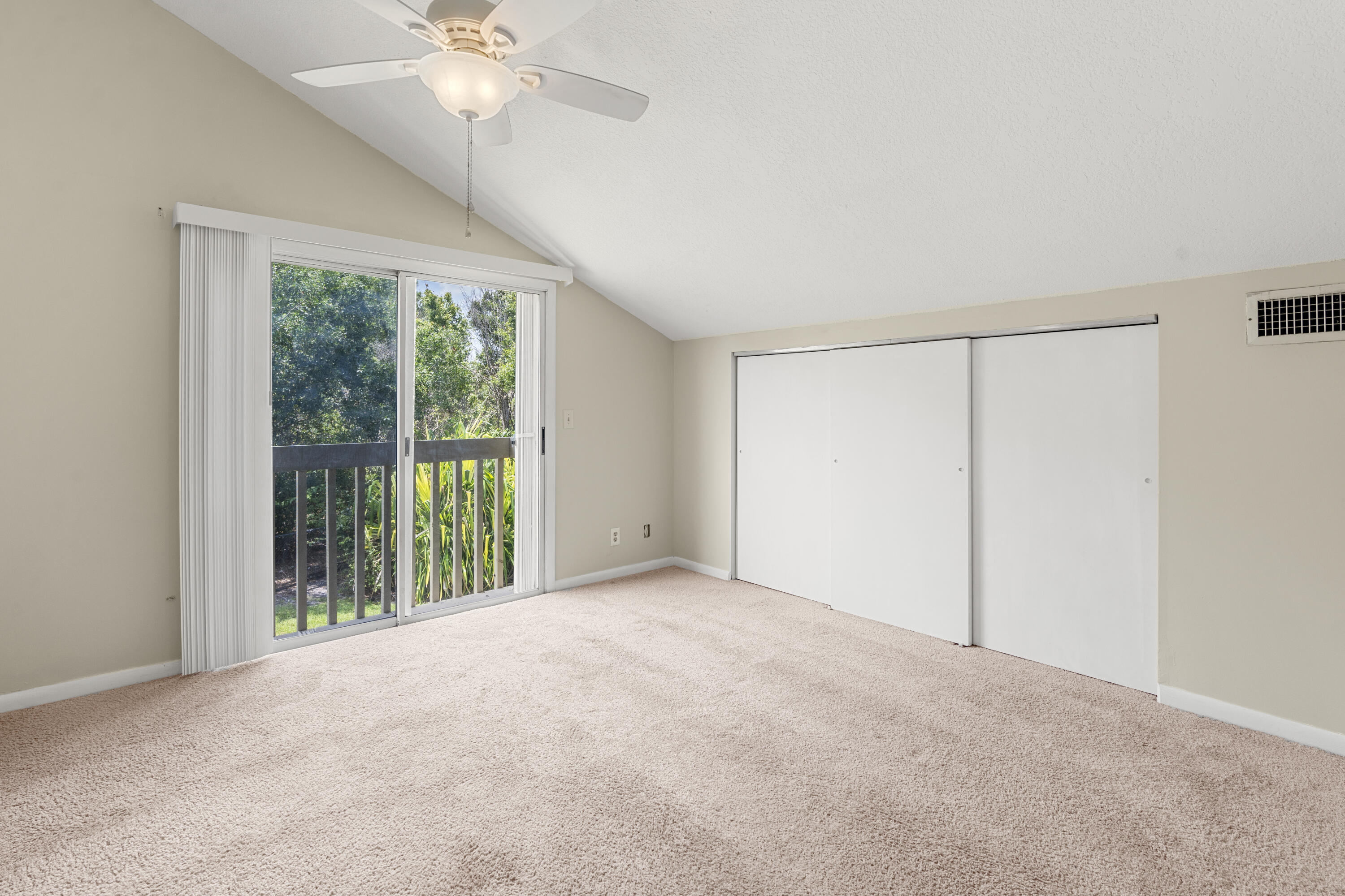 182 Maplecrest Circle