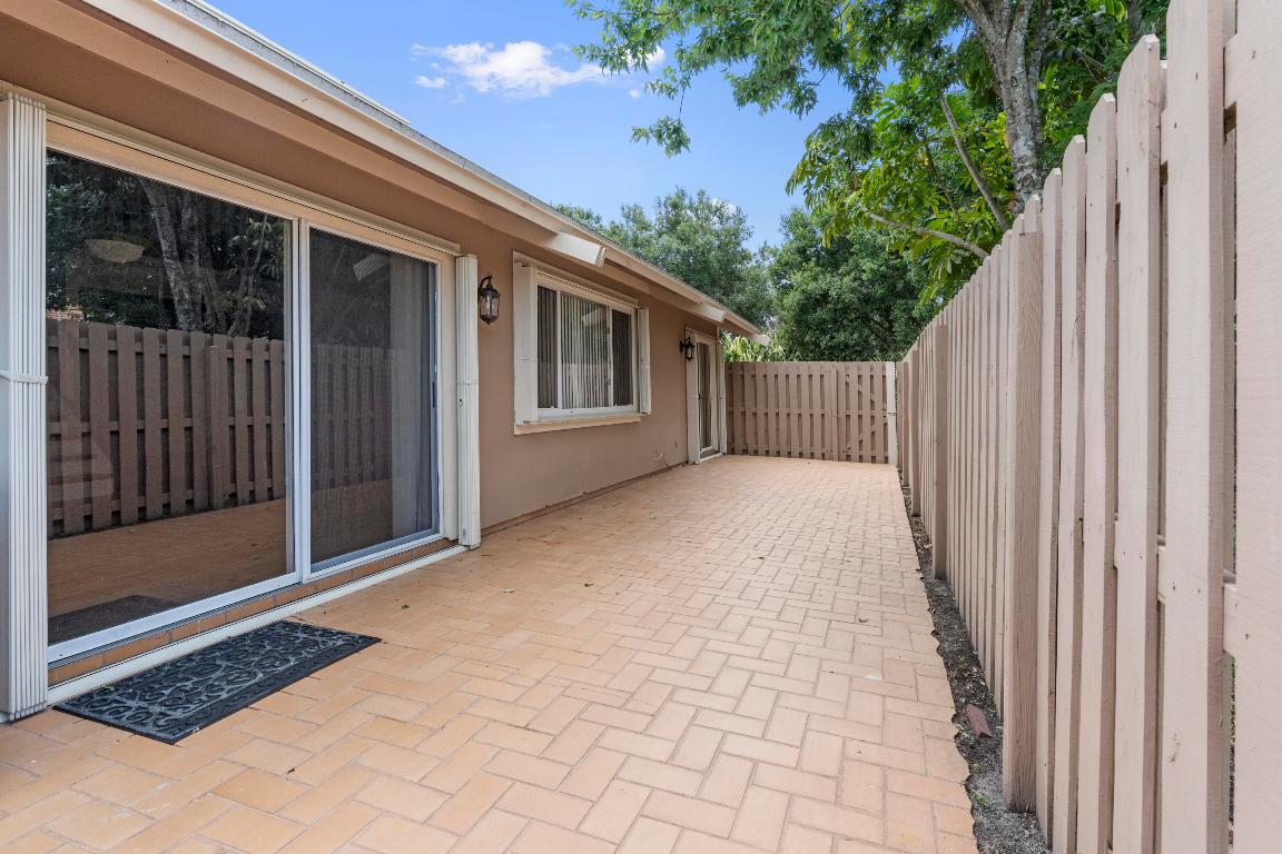 182 Maplecrest Circle