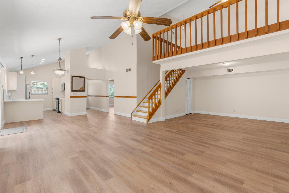 182 Maplecrest Circle