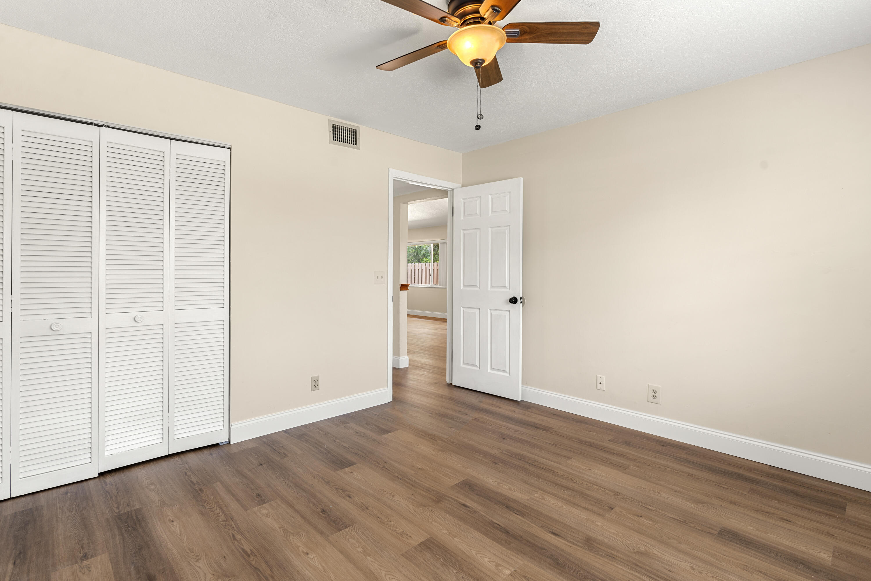 182 Maplecrest Circle