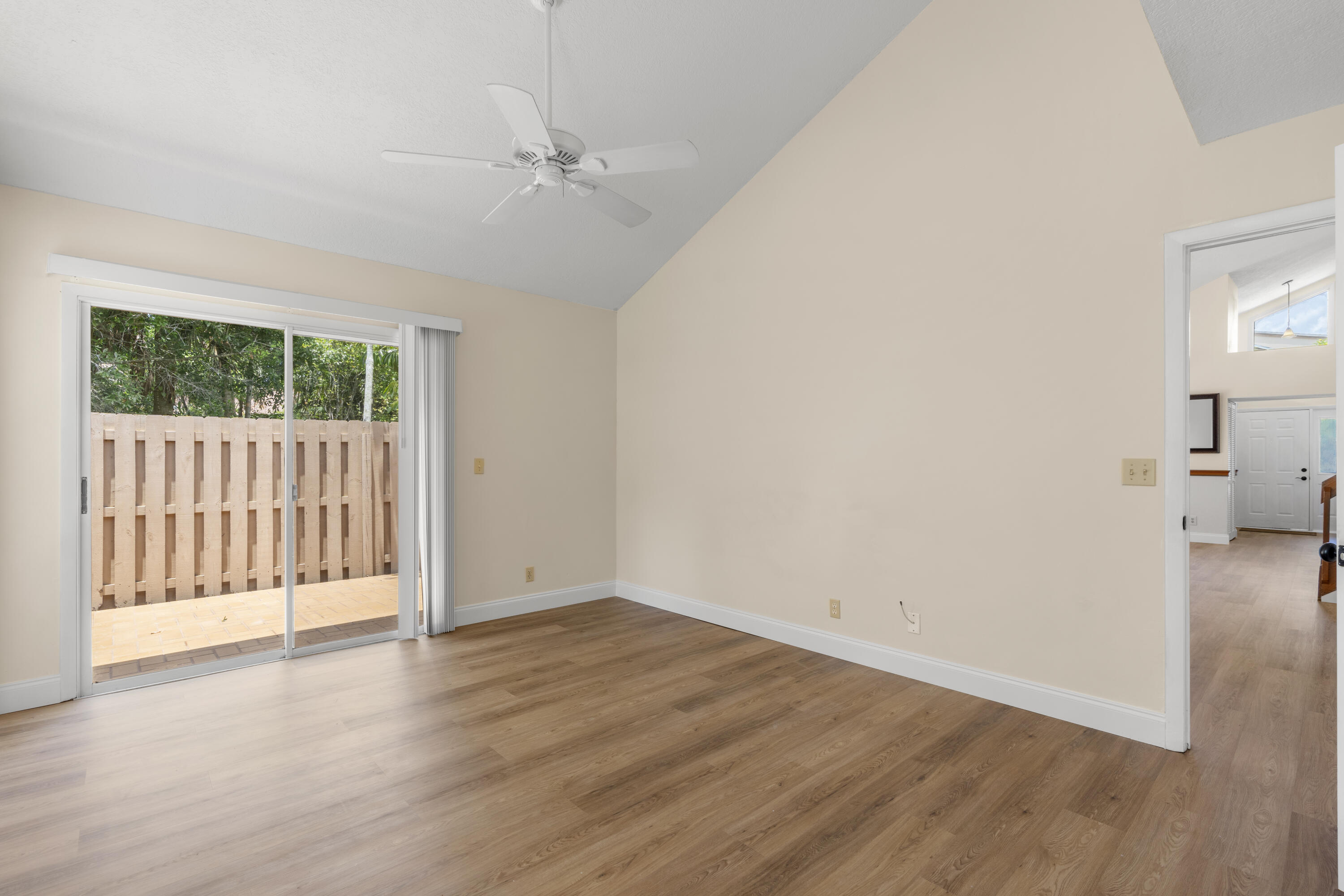 182 Maplecrest Circle