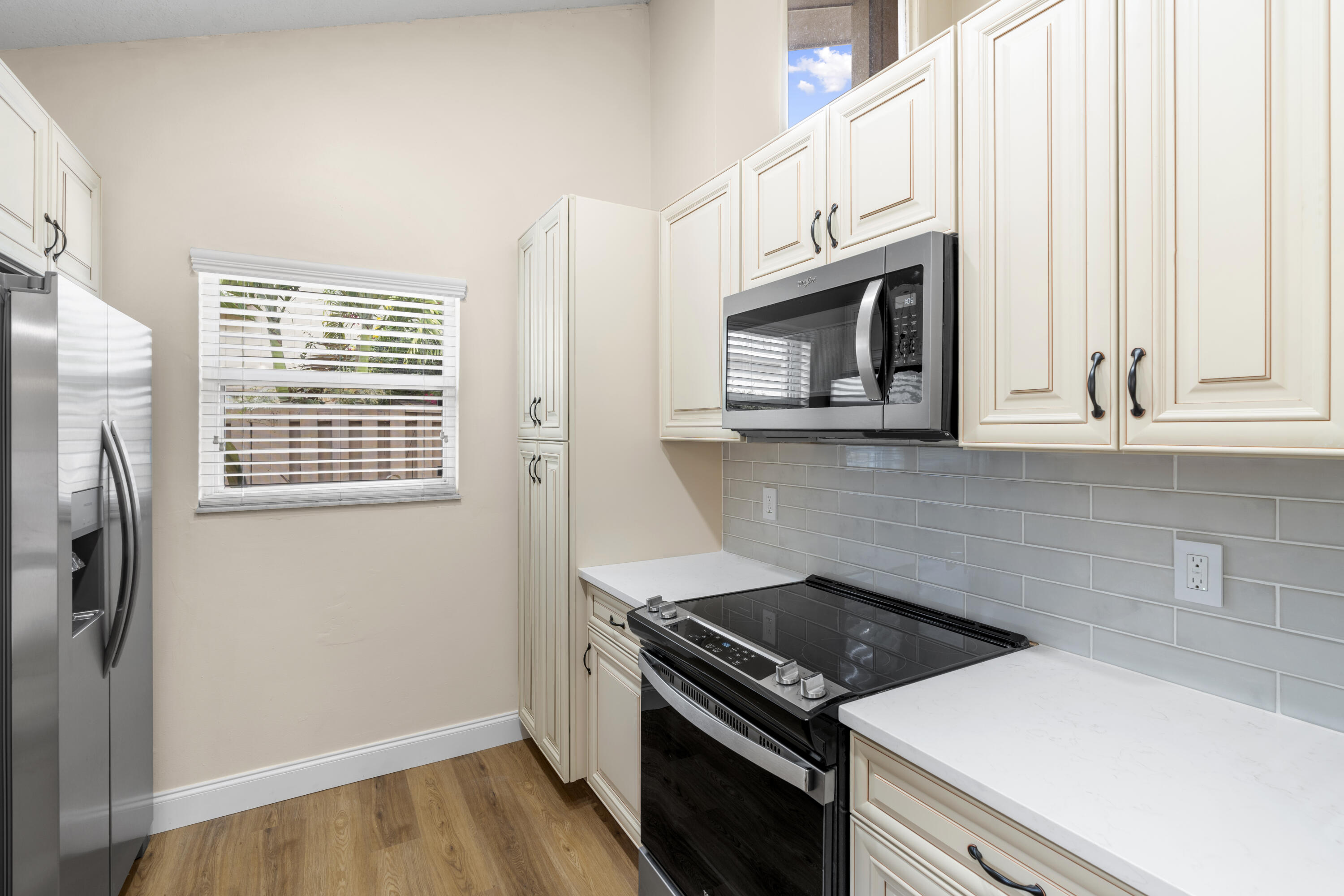 182 Maplecrest Circle