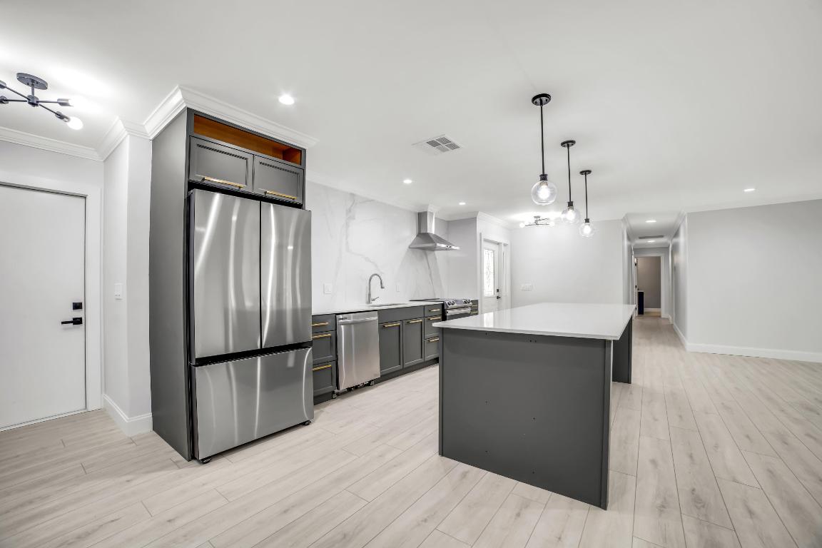 6309 SE Poinciana Lane