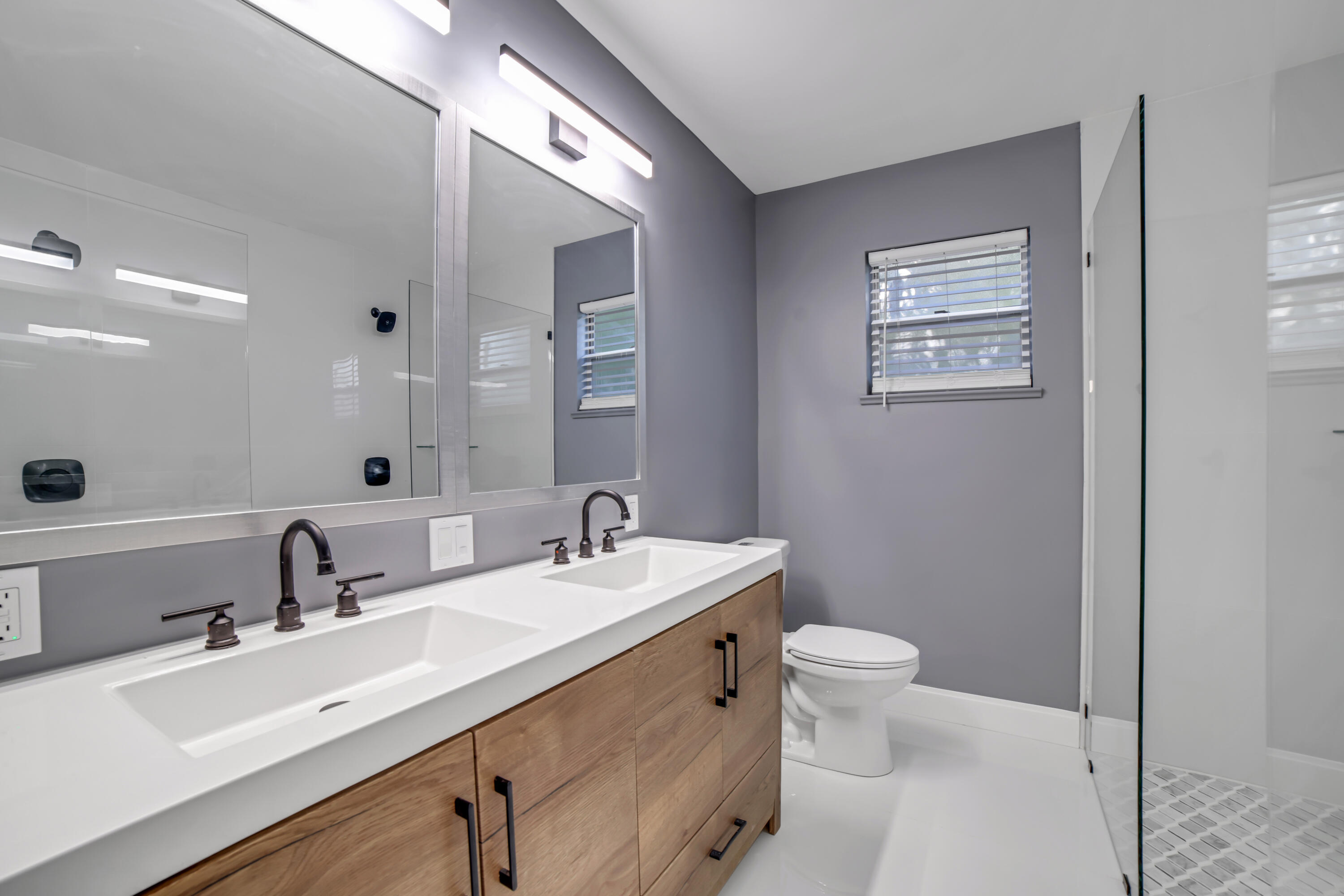 6309 SE Poinciana Lane