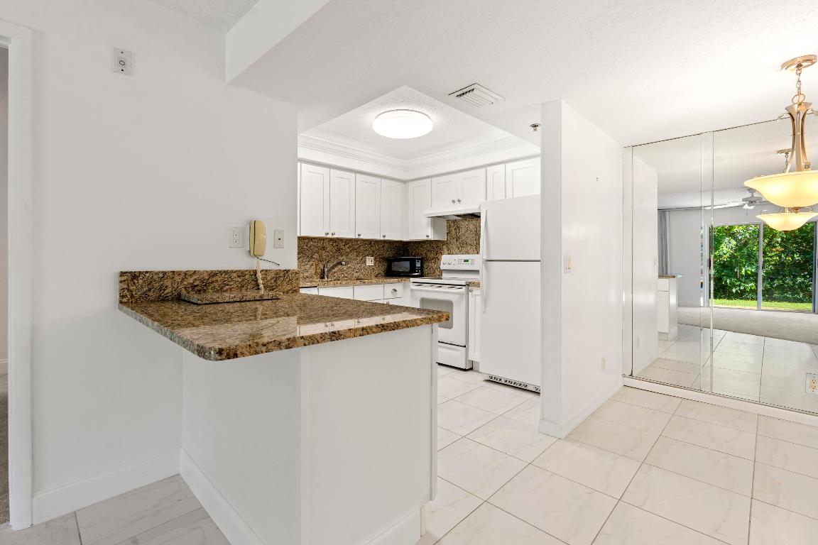 950 S Kanner Highway E9