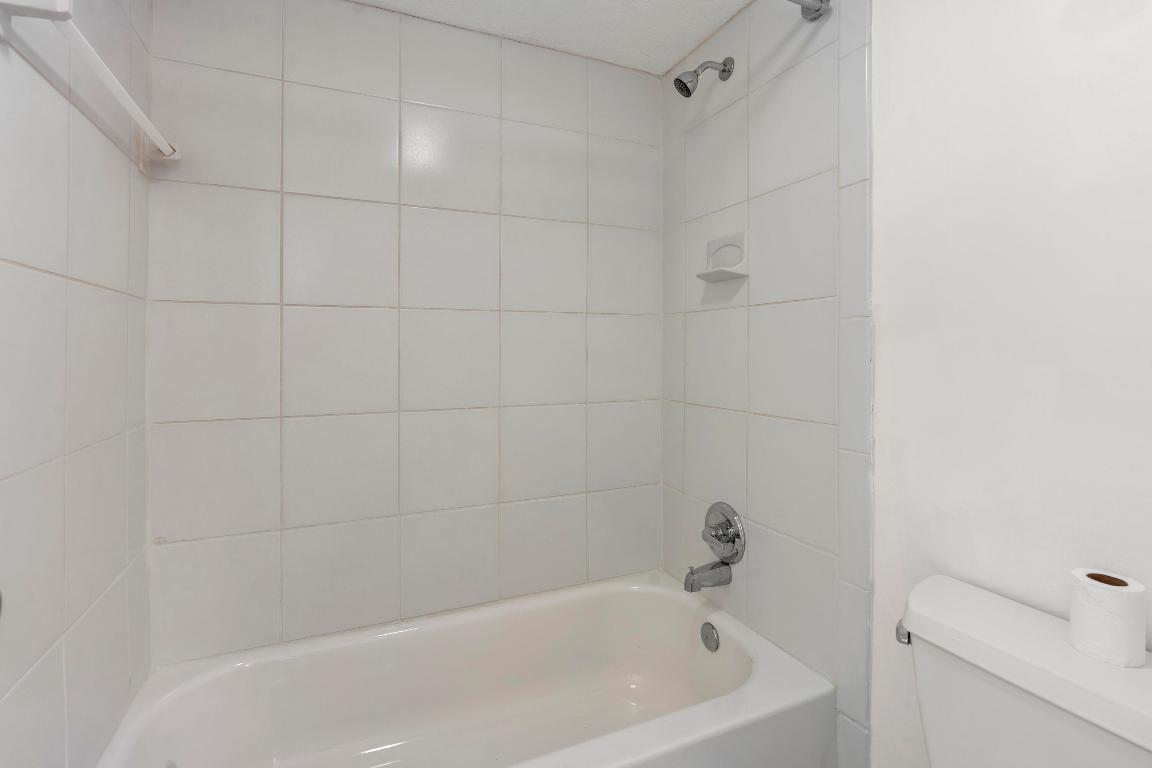 950 S Kanner Highway E9