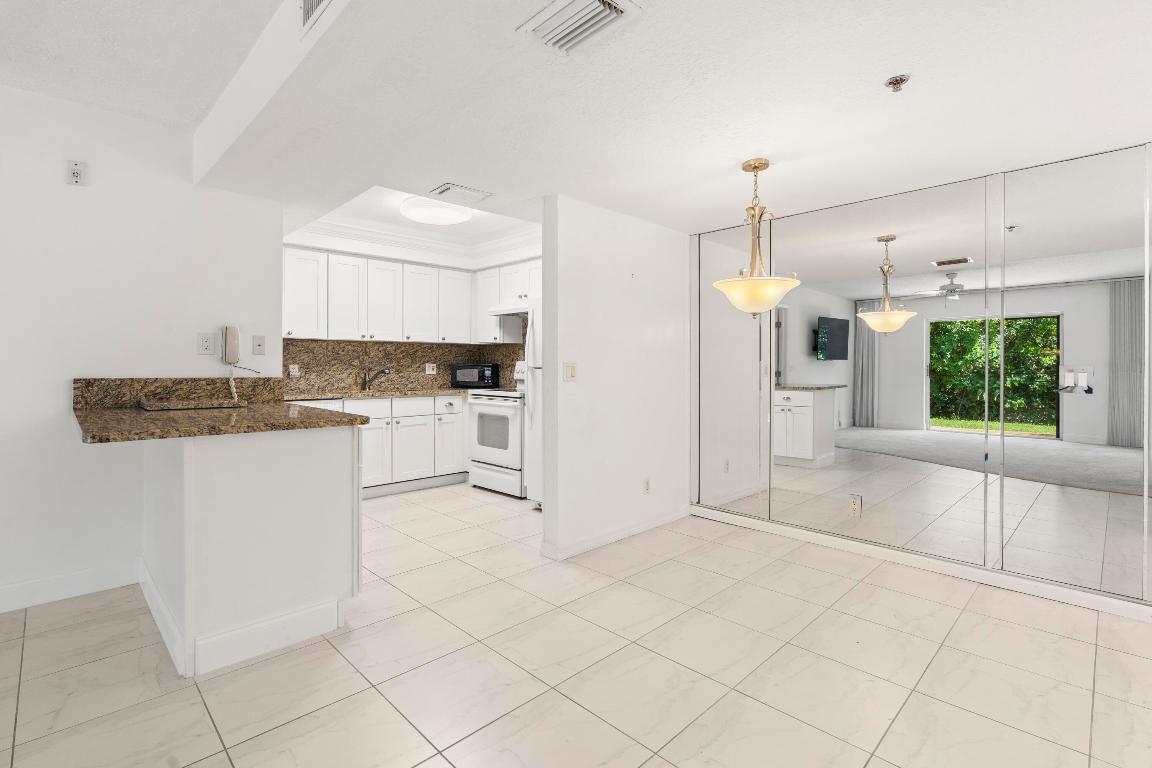 950 S Kanner Highway E9