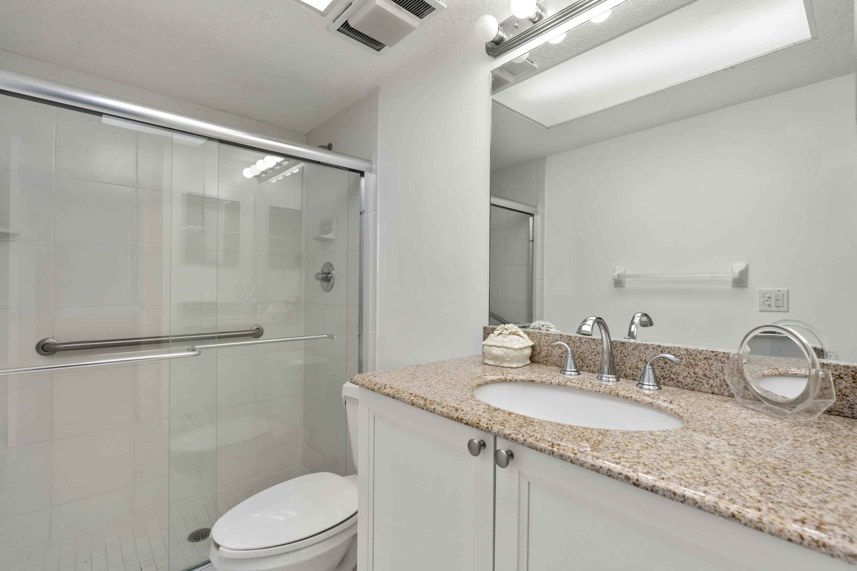 950 S Kanner Highway E9