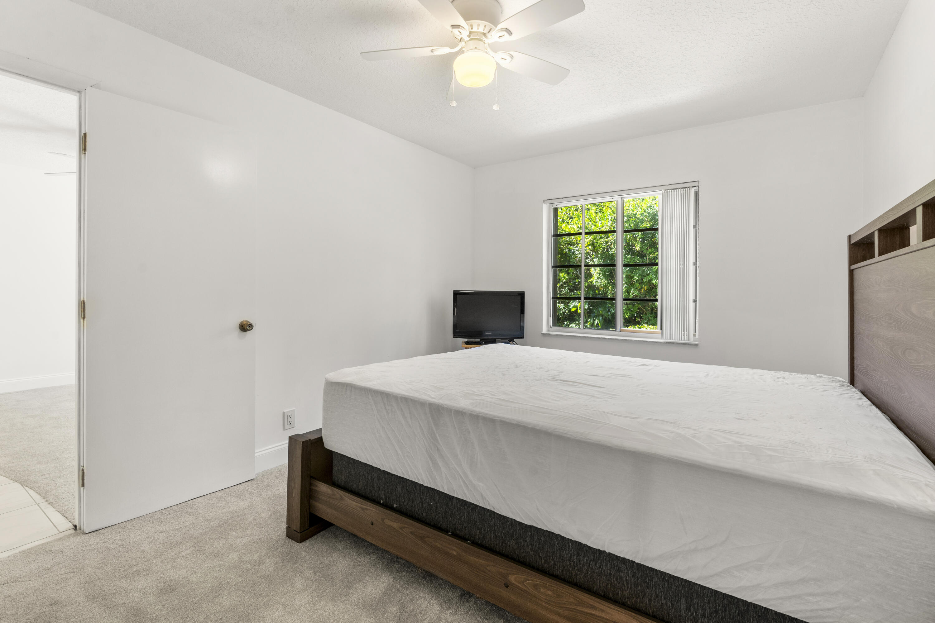 950 S Kanner Highway E9