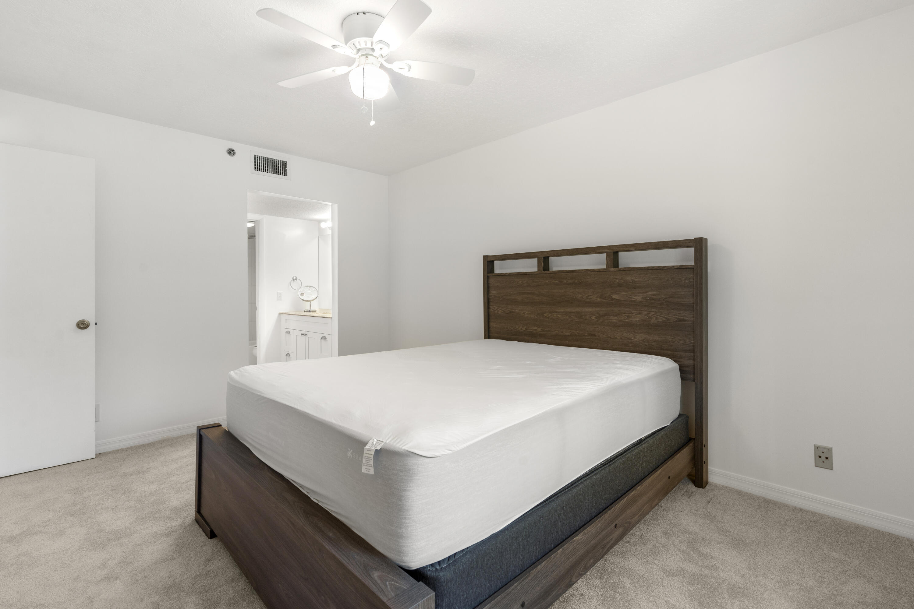 950 S Kanner Highway E9