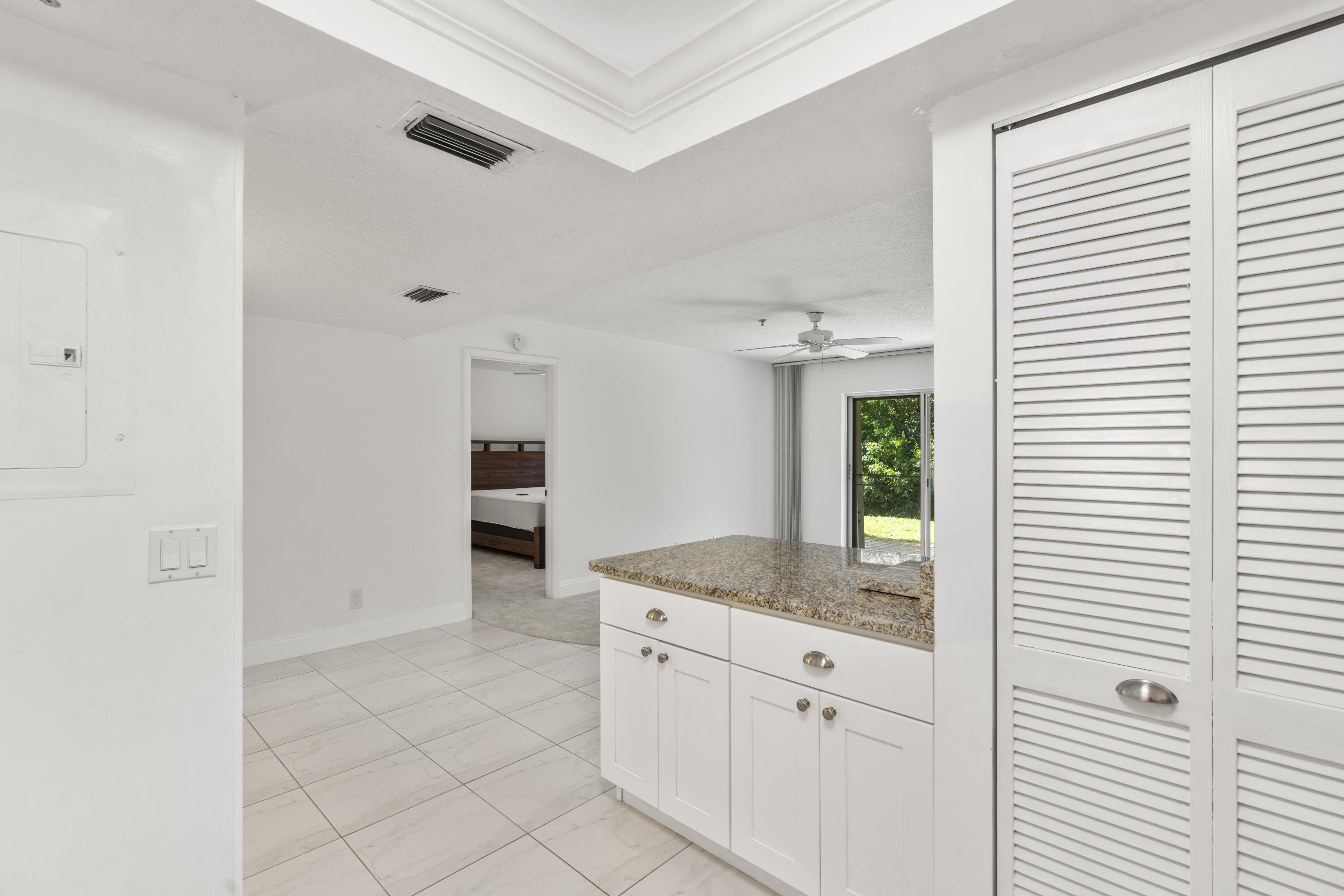 950 S Kanner Highway E9