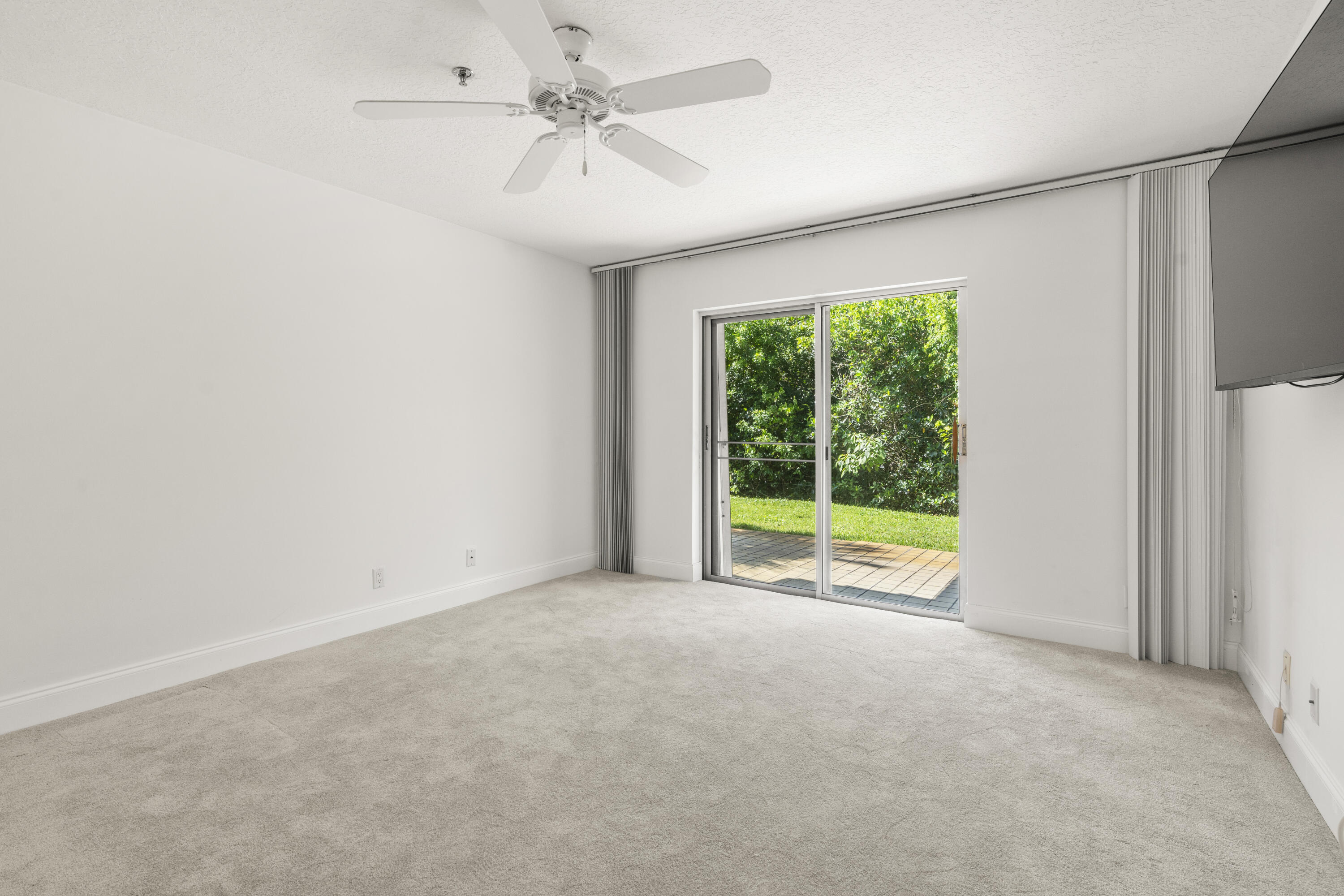 950 S Kanner Highway E9