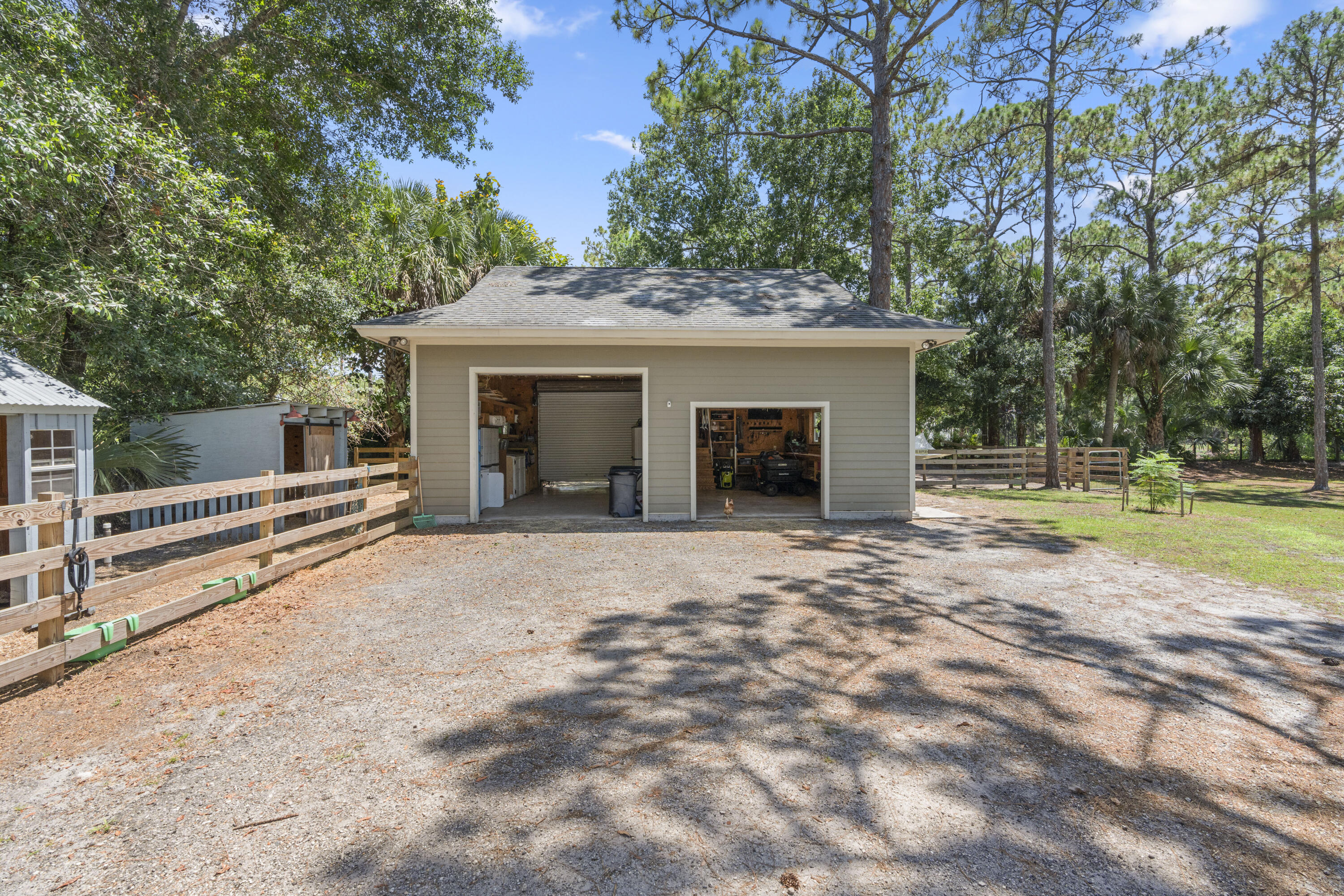 10786 165th Road N