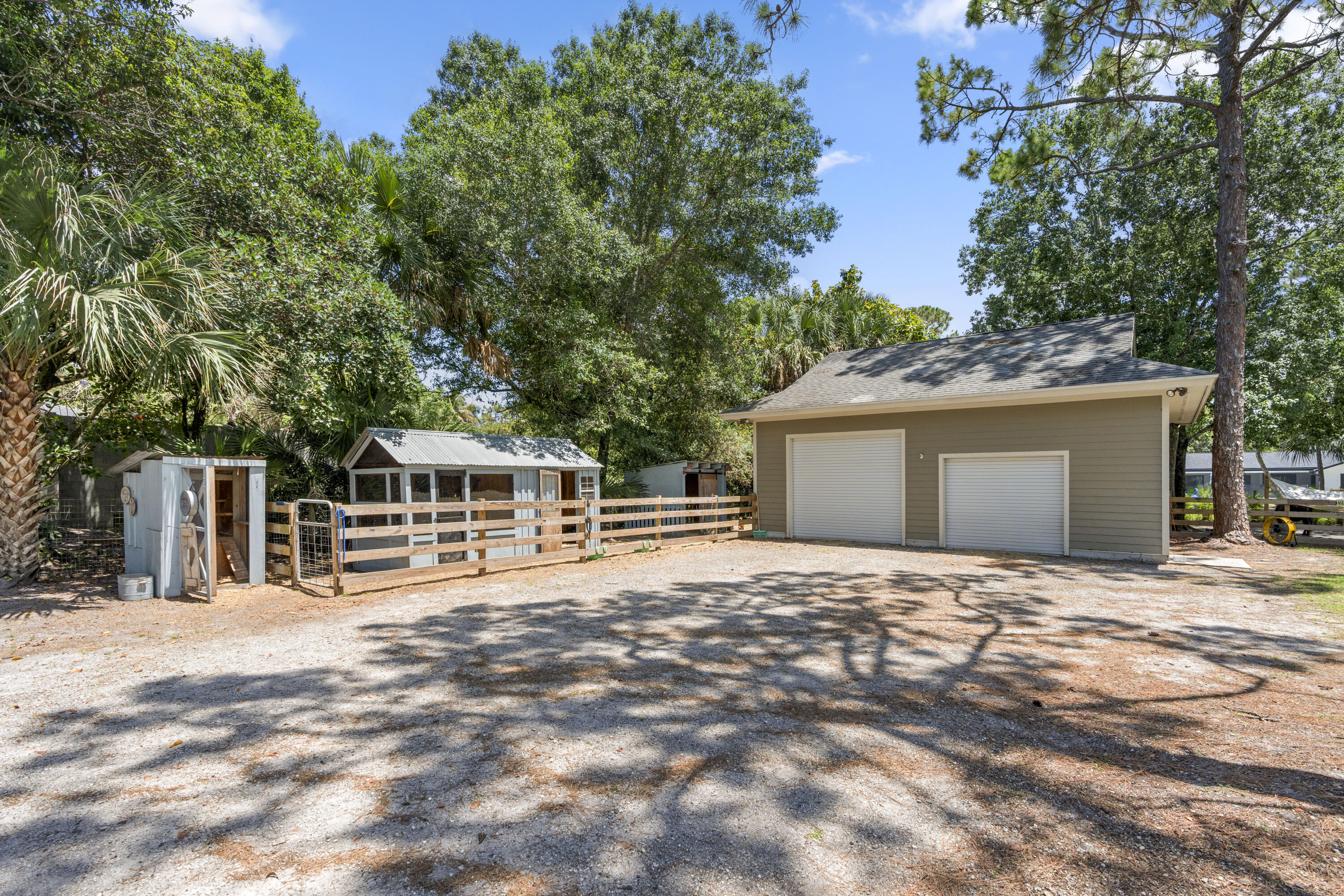 10786 165th Road N