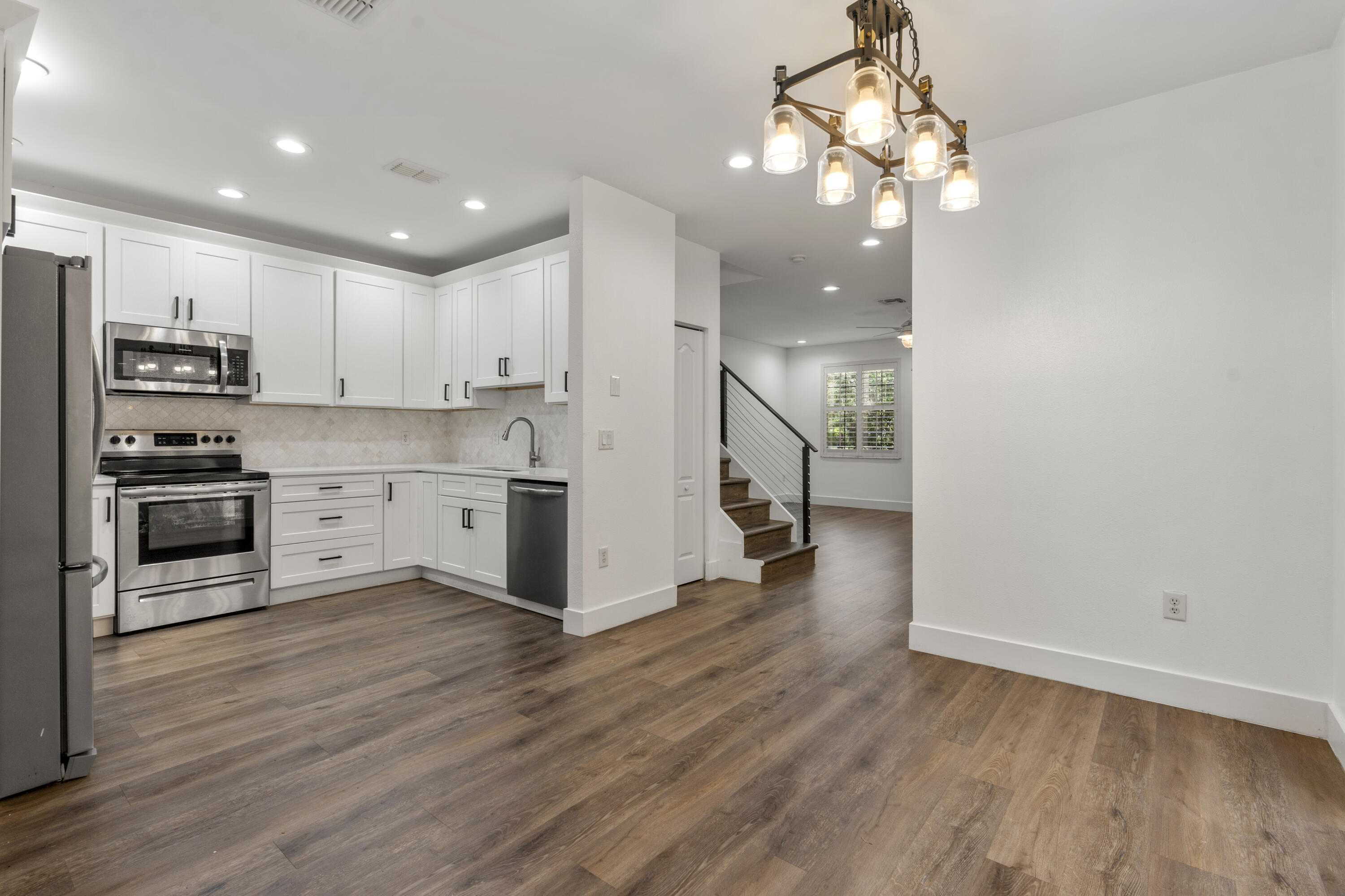 1976 SE High Springs Drive