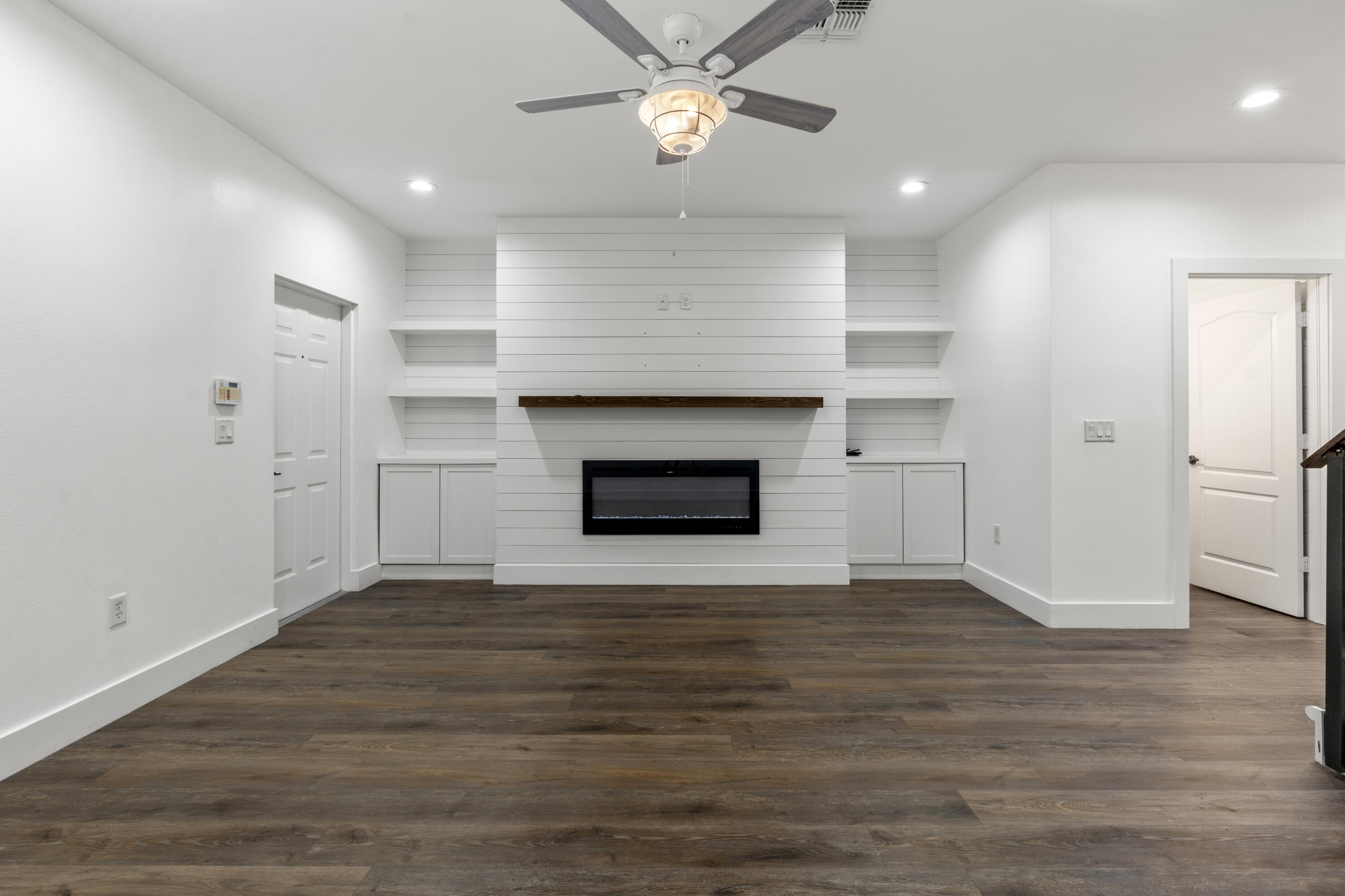 1976 SE High Springs Drive