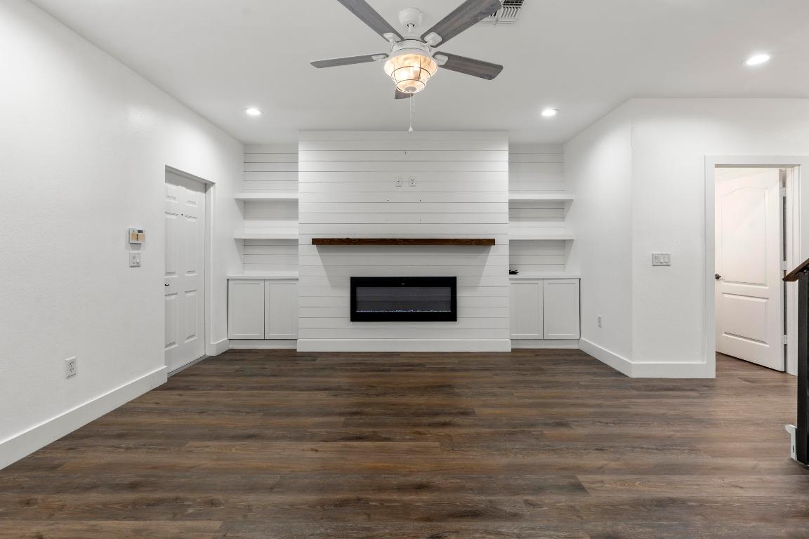 1976 SE High Springs Drive