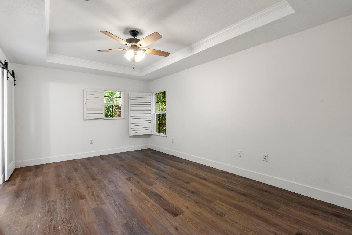 1976 SE High Springs Drive