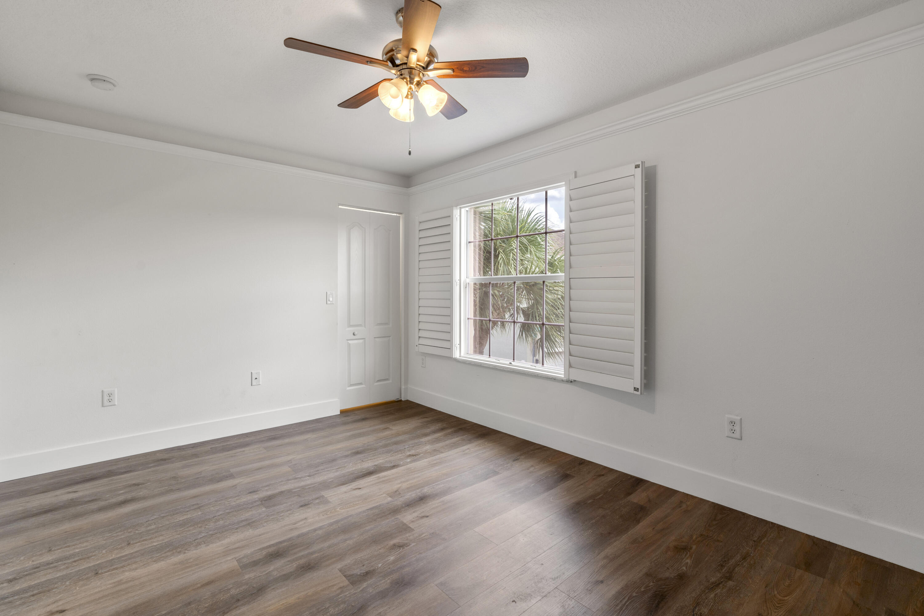 1976 SE High Springs Drive