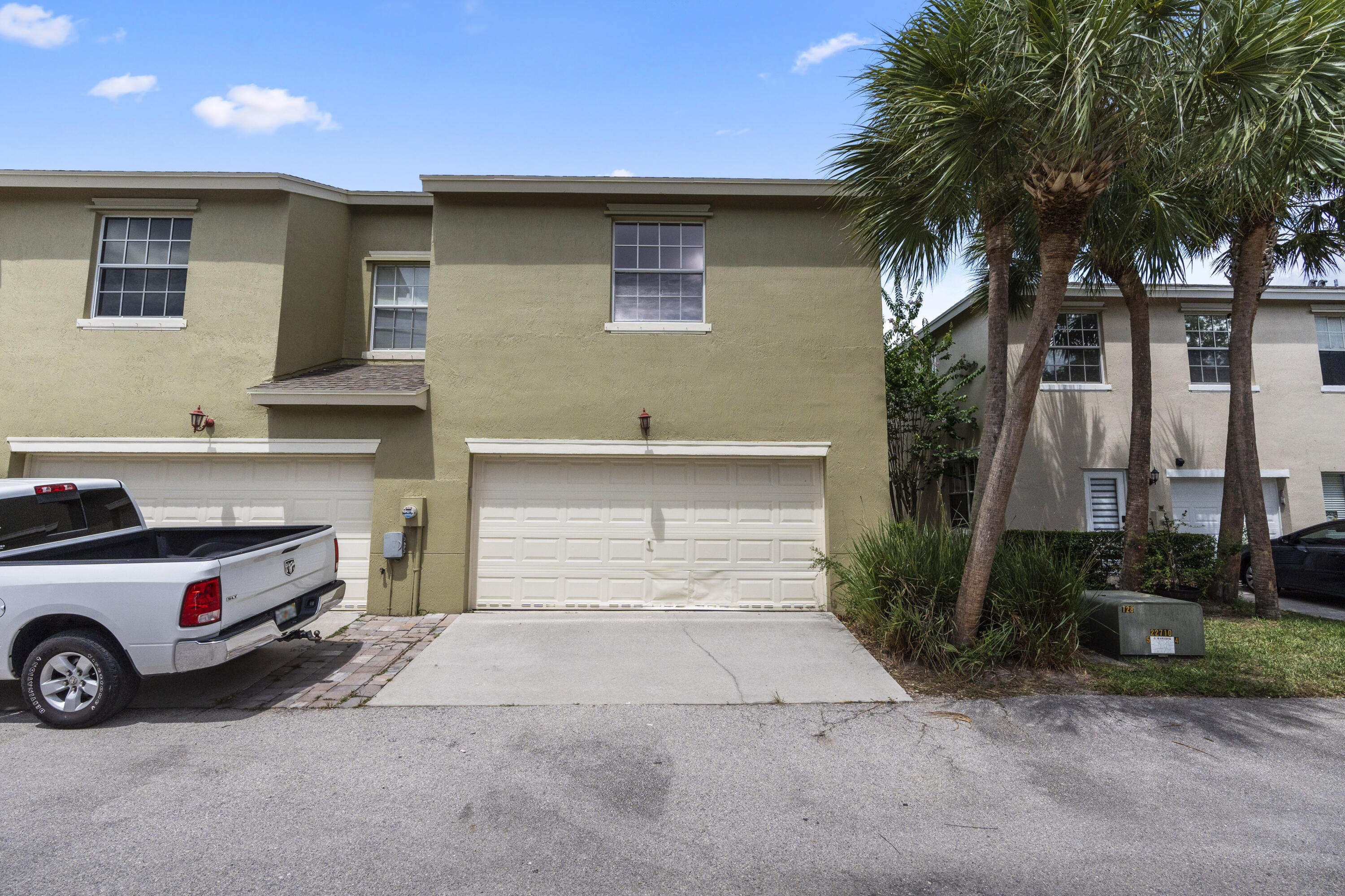 1976 SE High Springs Drive