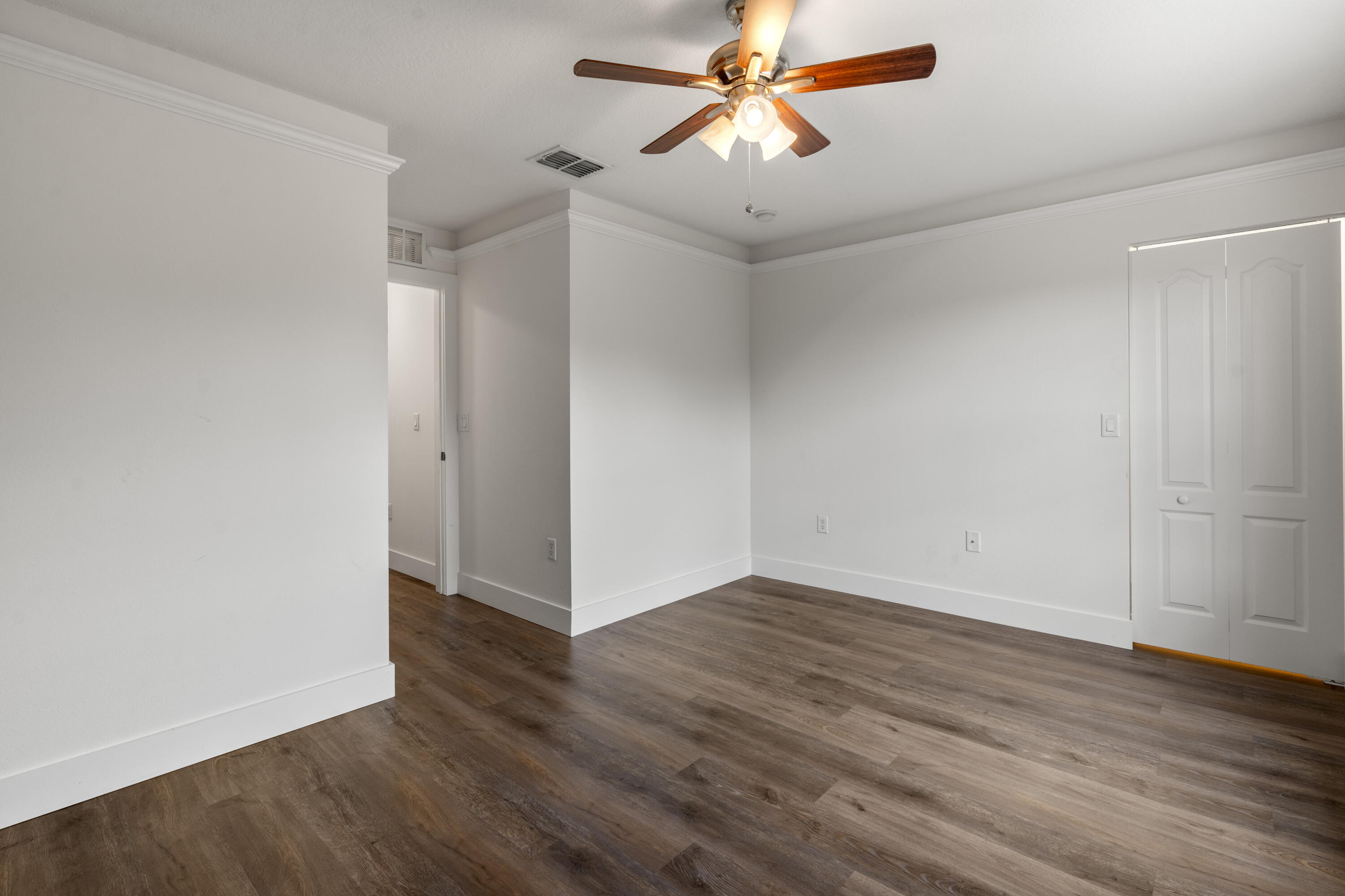 1976 SE High Springs Drive