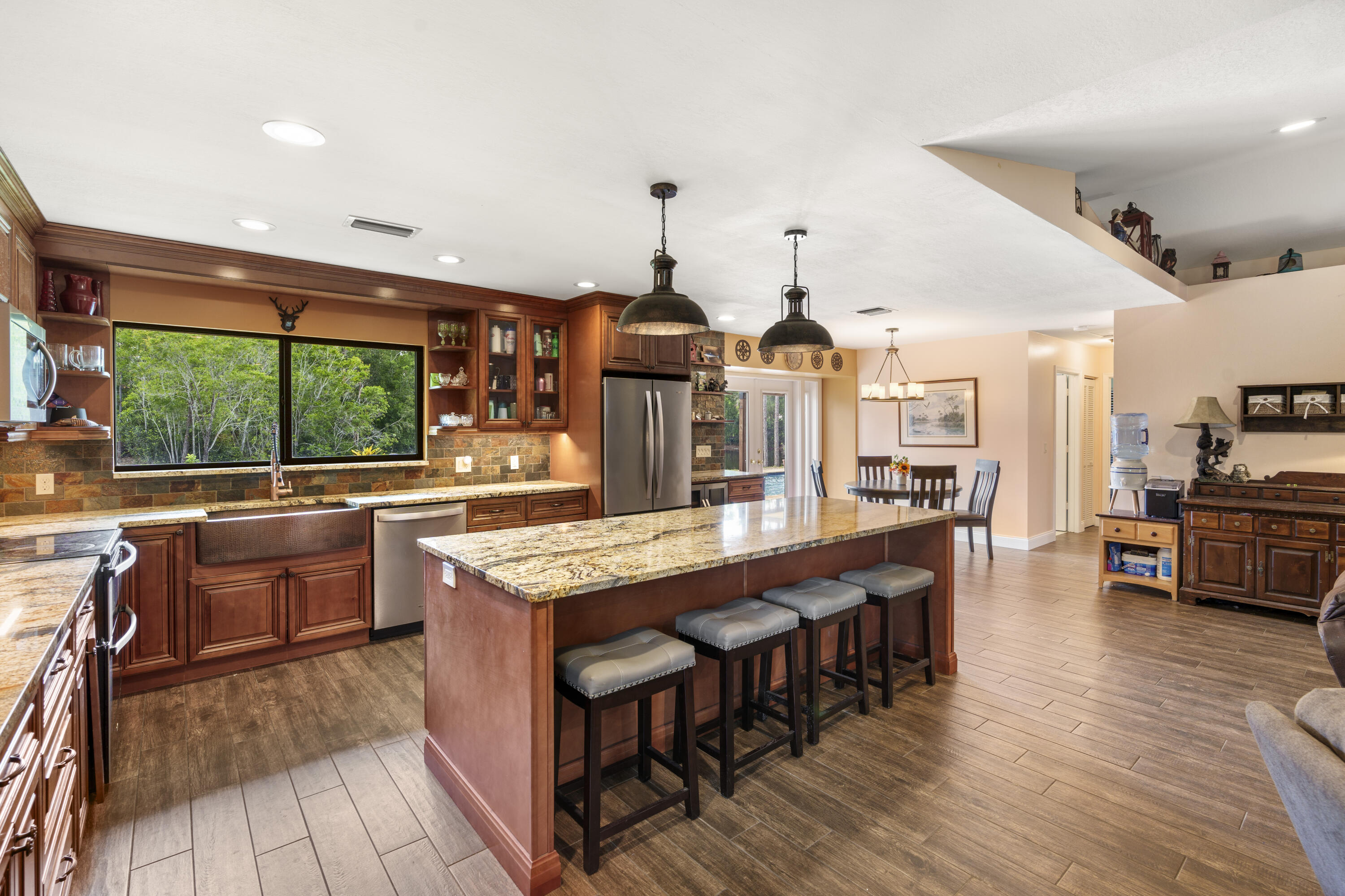 13759 159th Street N