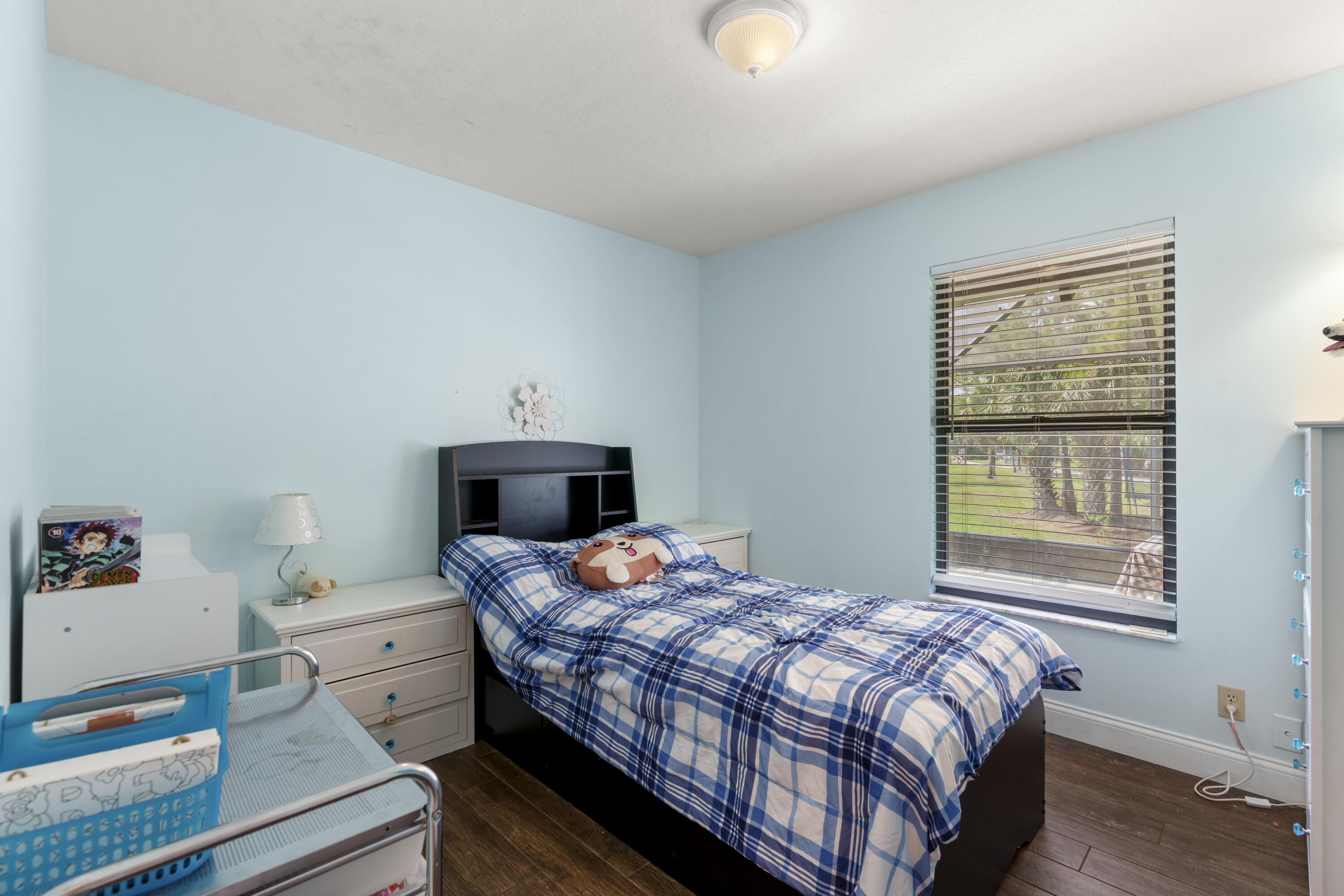 13759 159th Street N