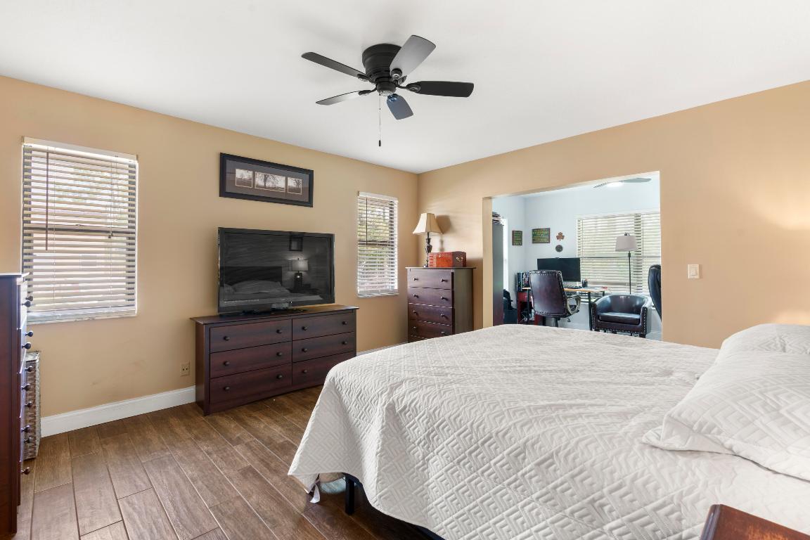 13759 159th Street N