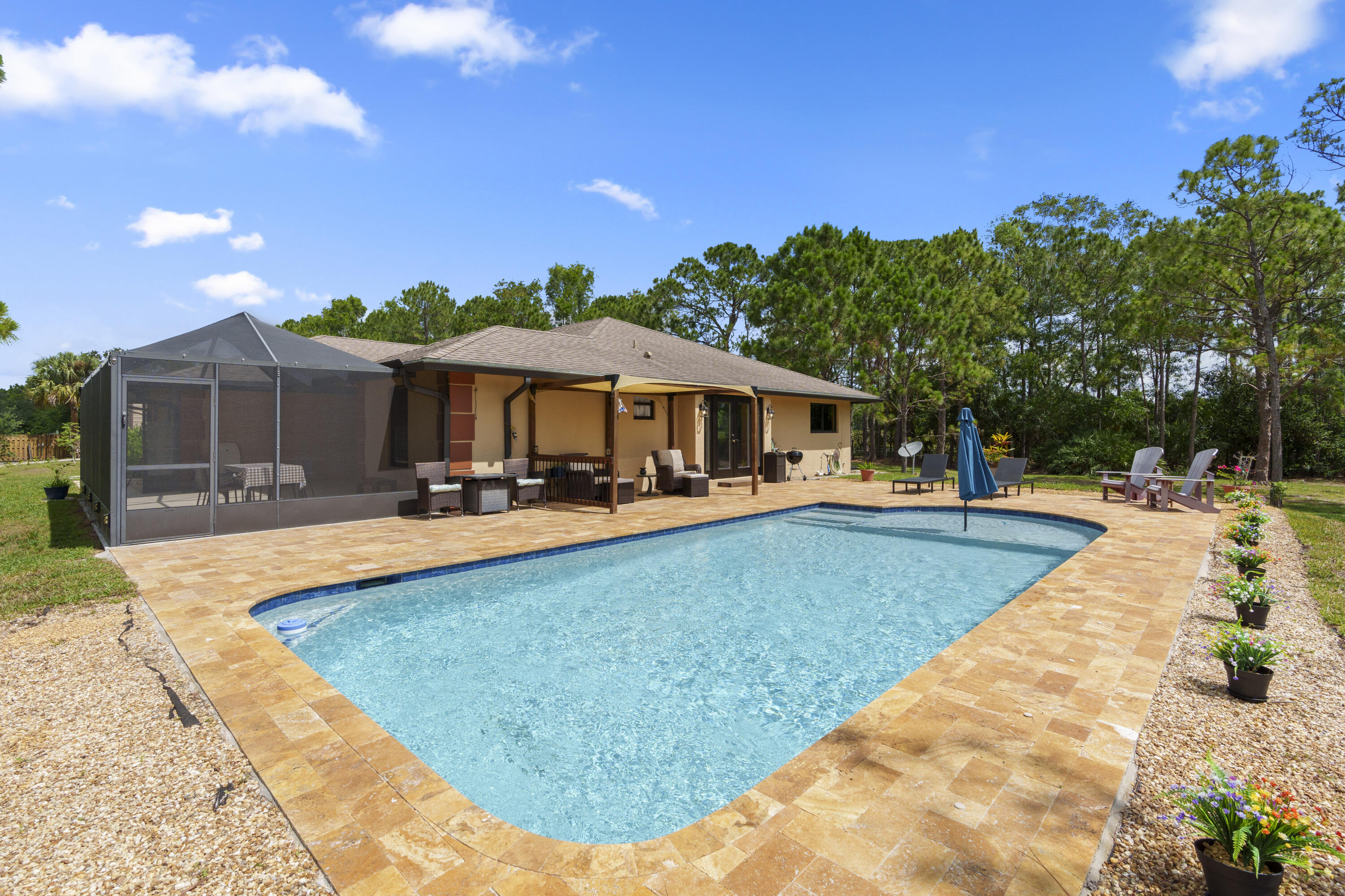 13759 159th Street N