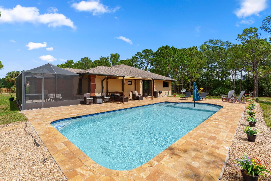 13759 159th Street N