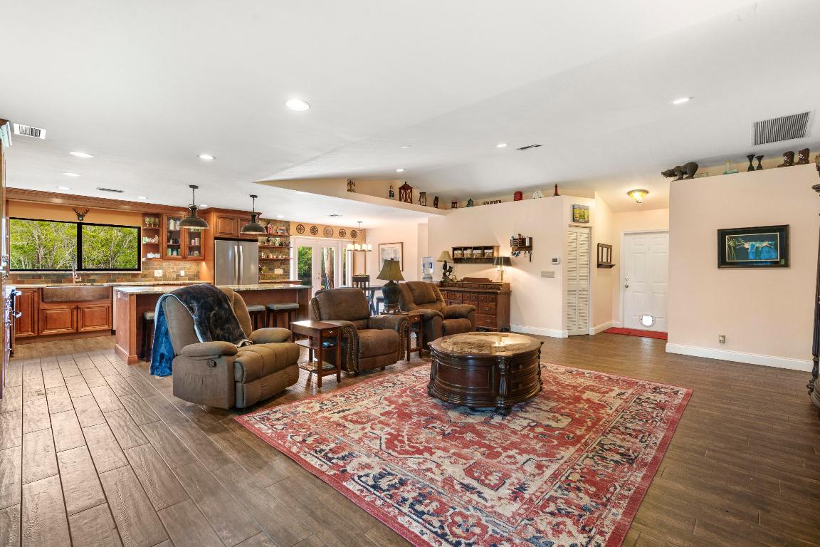 13759 159th Street N